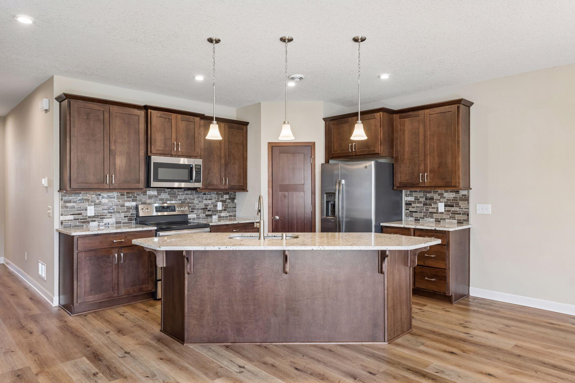 1055 Roselyn Drive