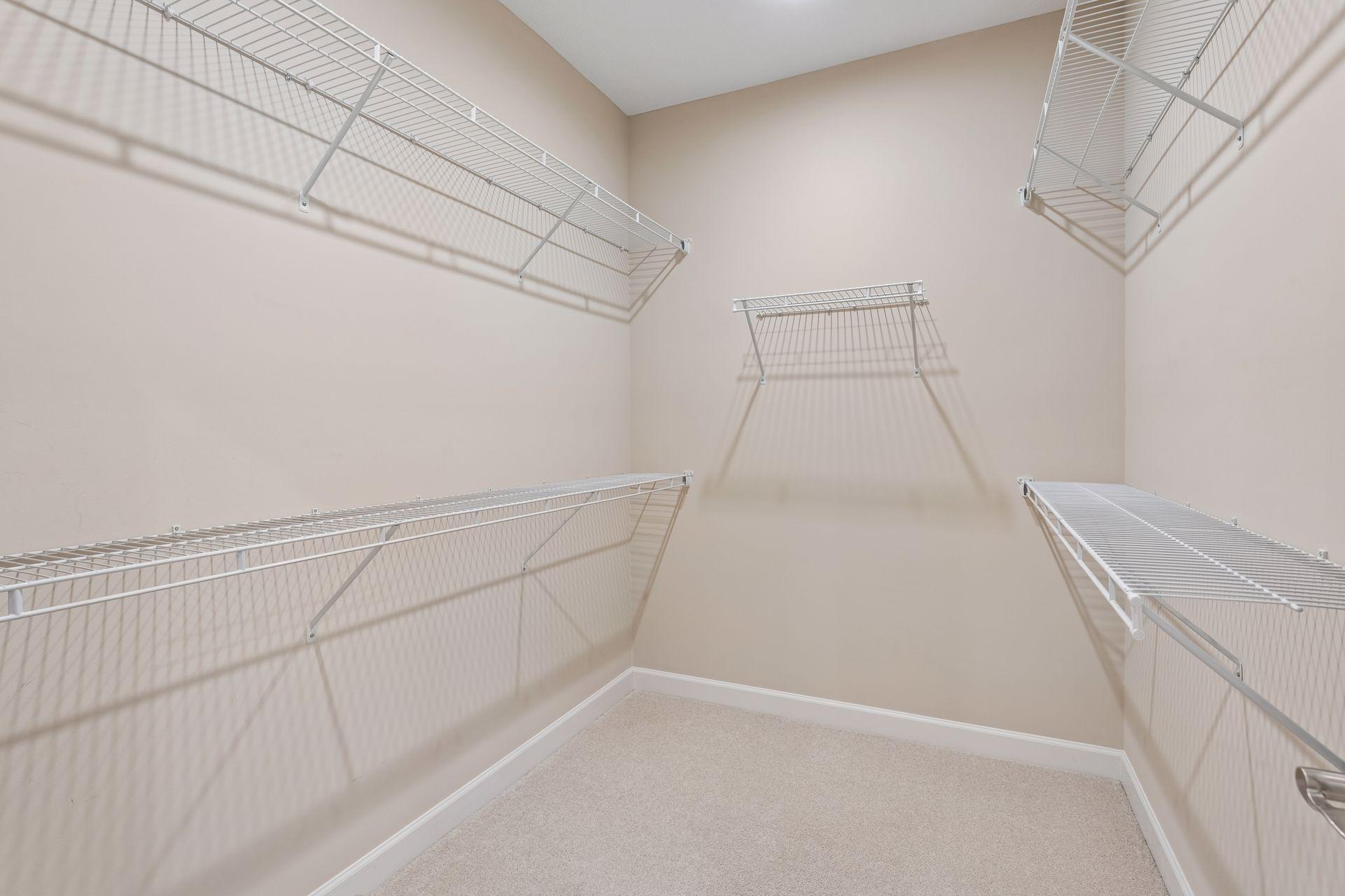 1055 Roselyn Drive