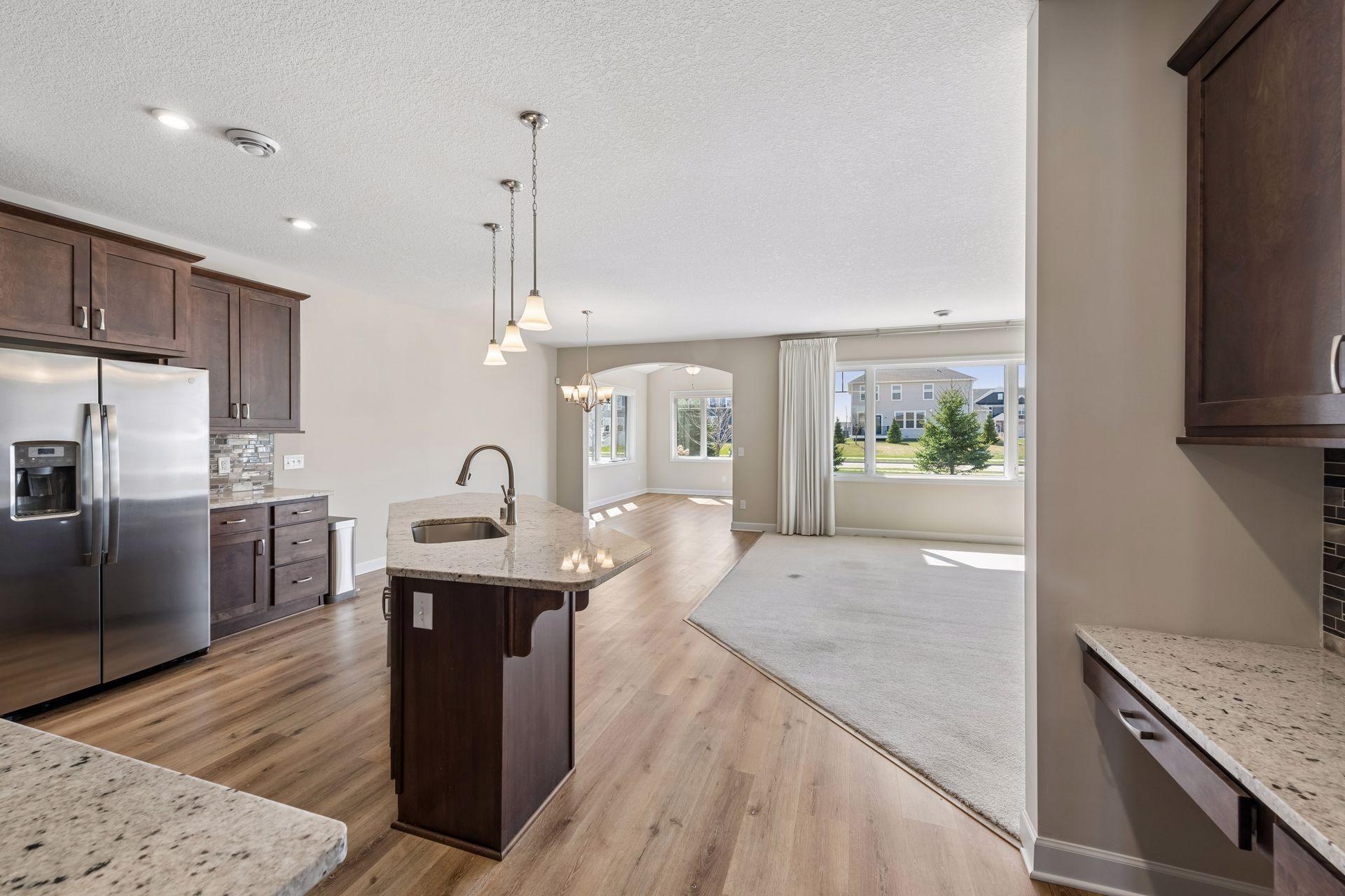 1055 Roselyn Drive