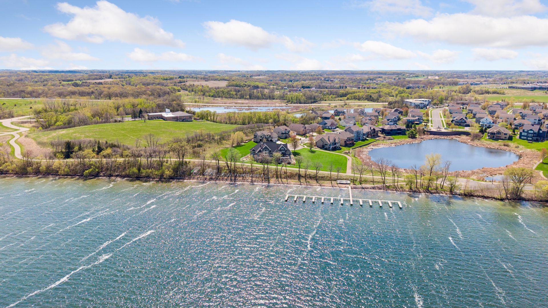854 Beach Road