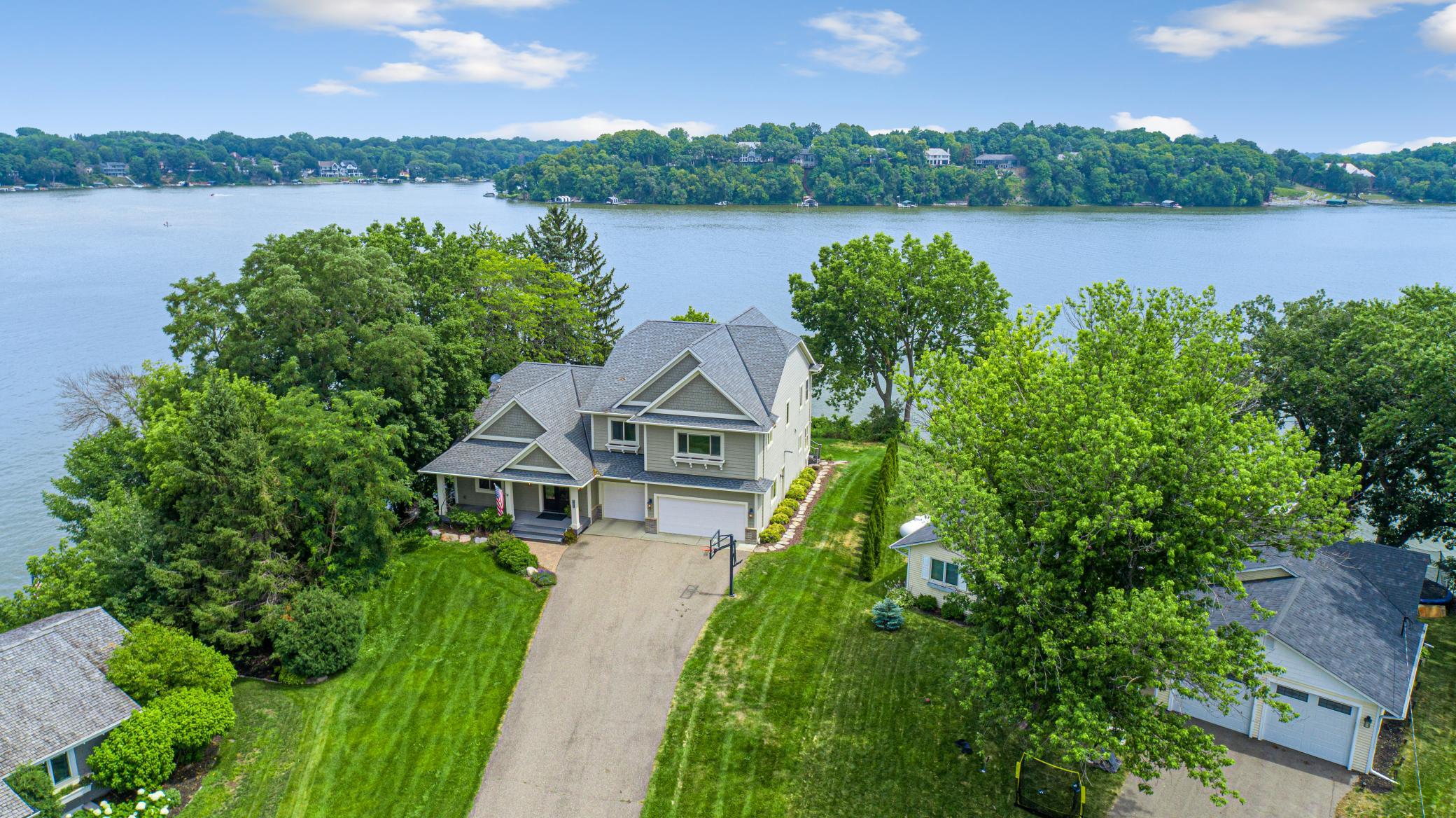 3396 Kings Point Road