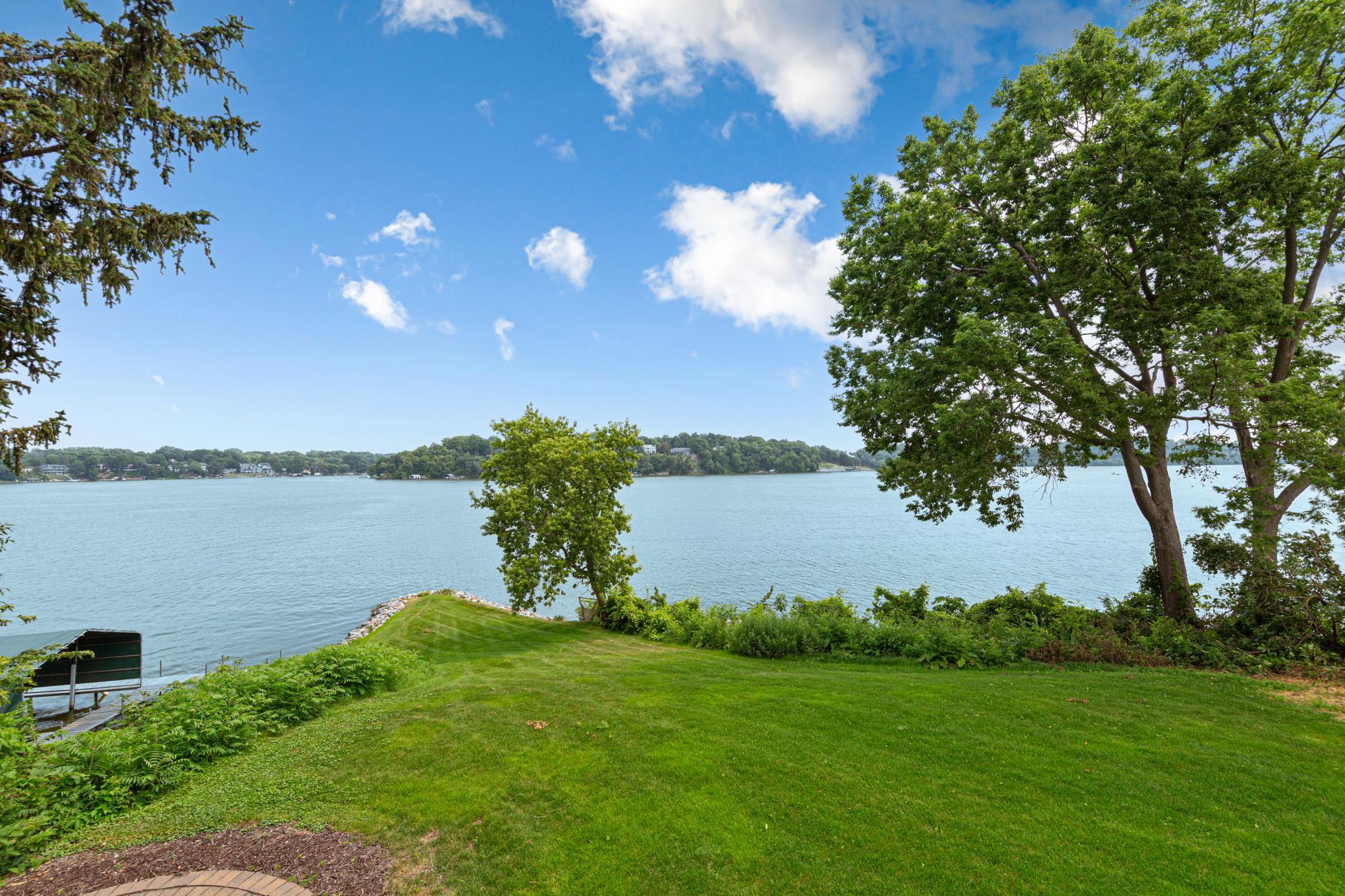 3396 Kings Point Road