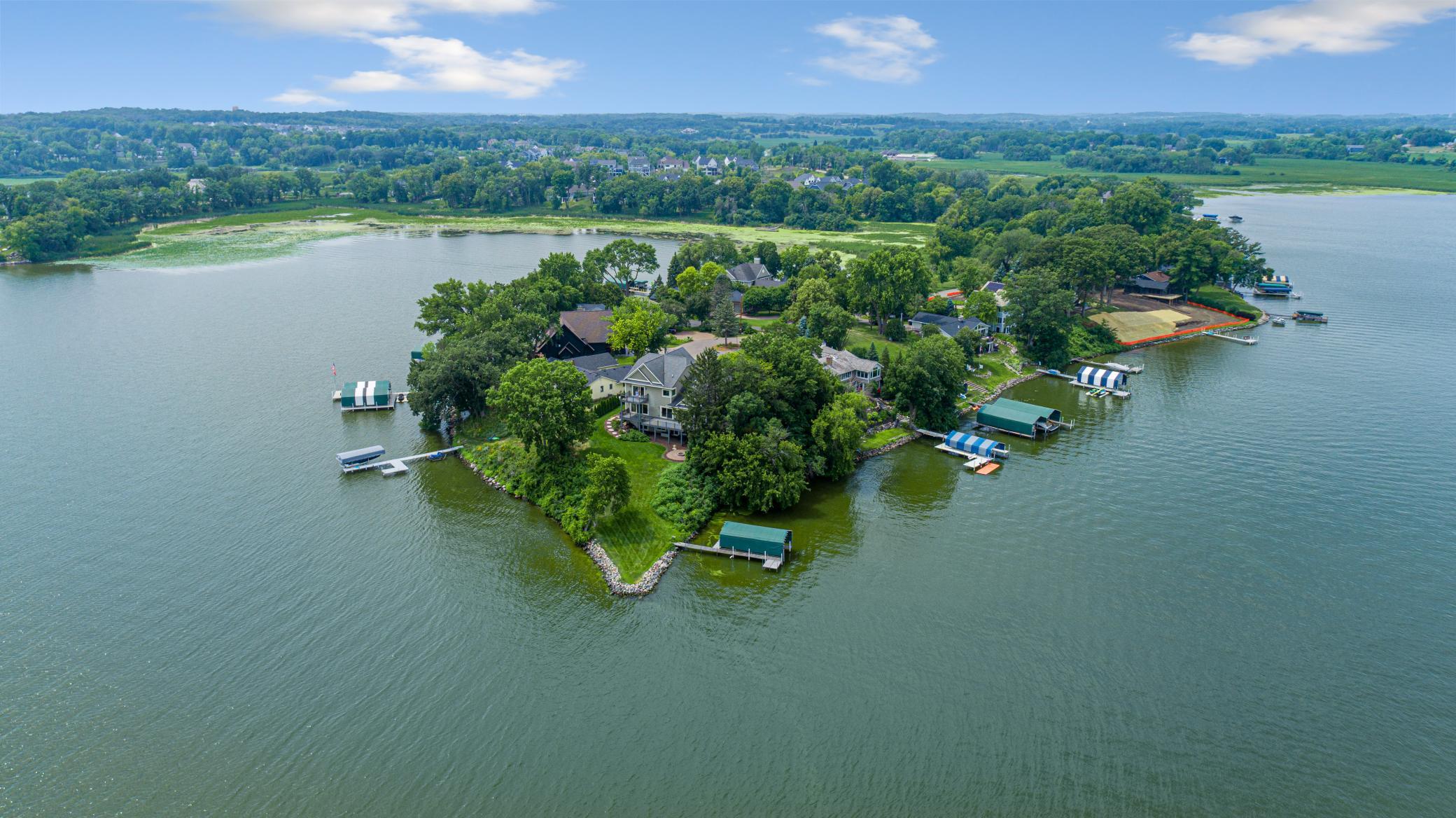 3396 Kings Point Road