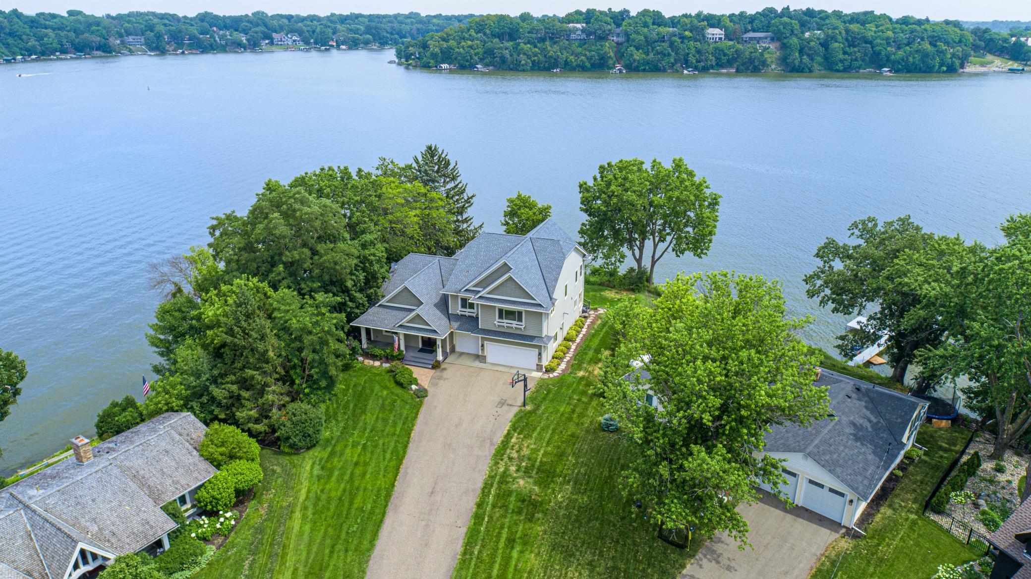 3396 Kings Point Road