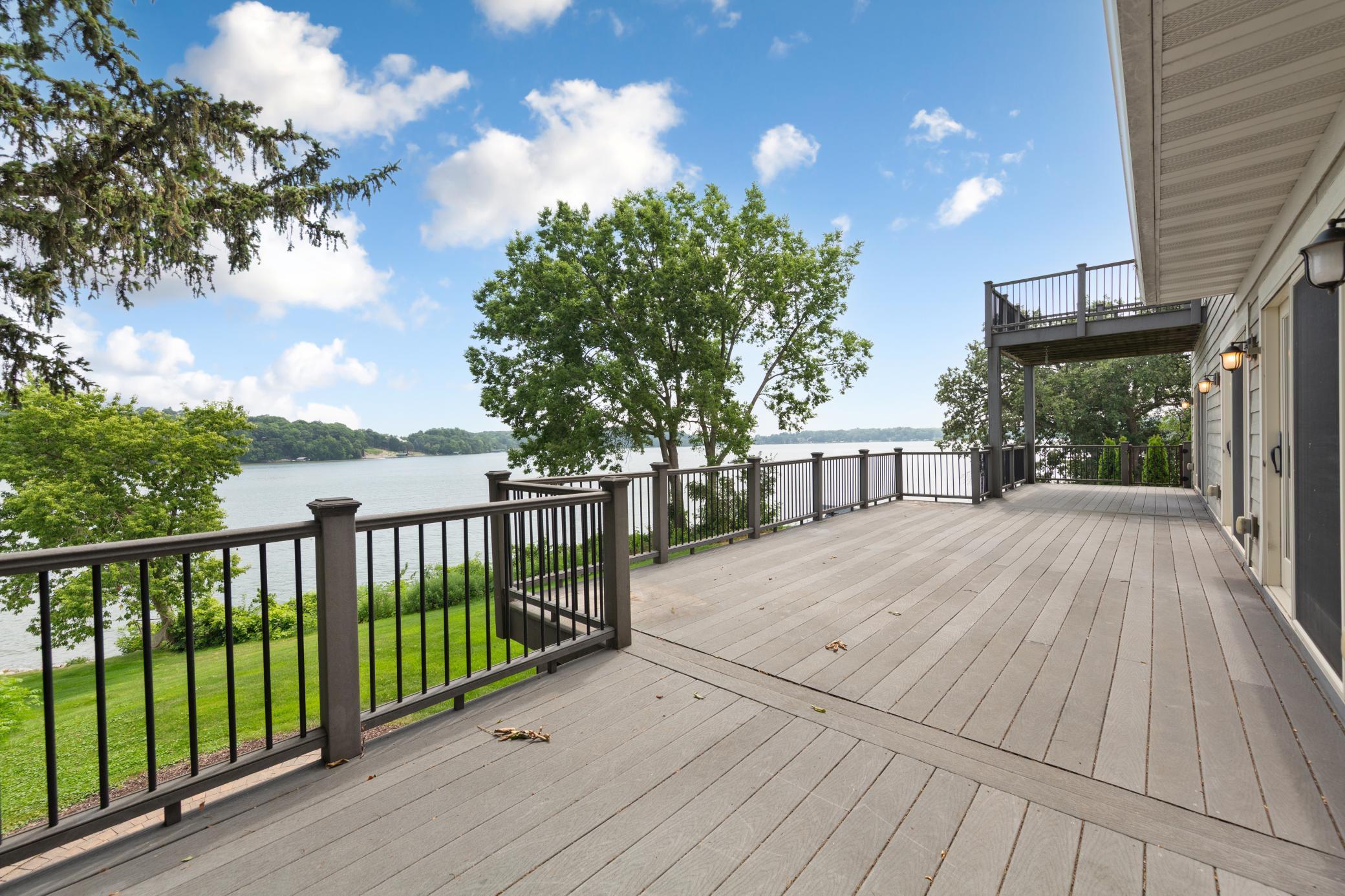 3396 Kings Point Road