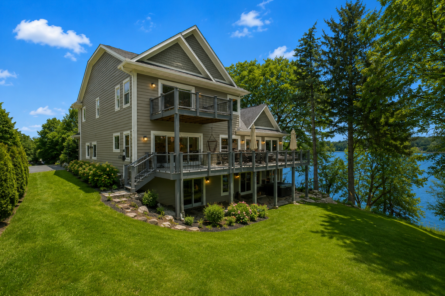 3396 Kings Point Road