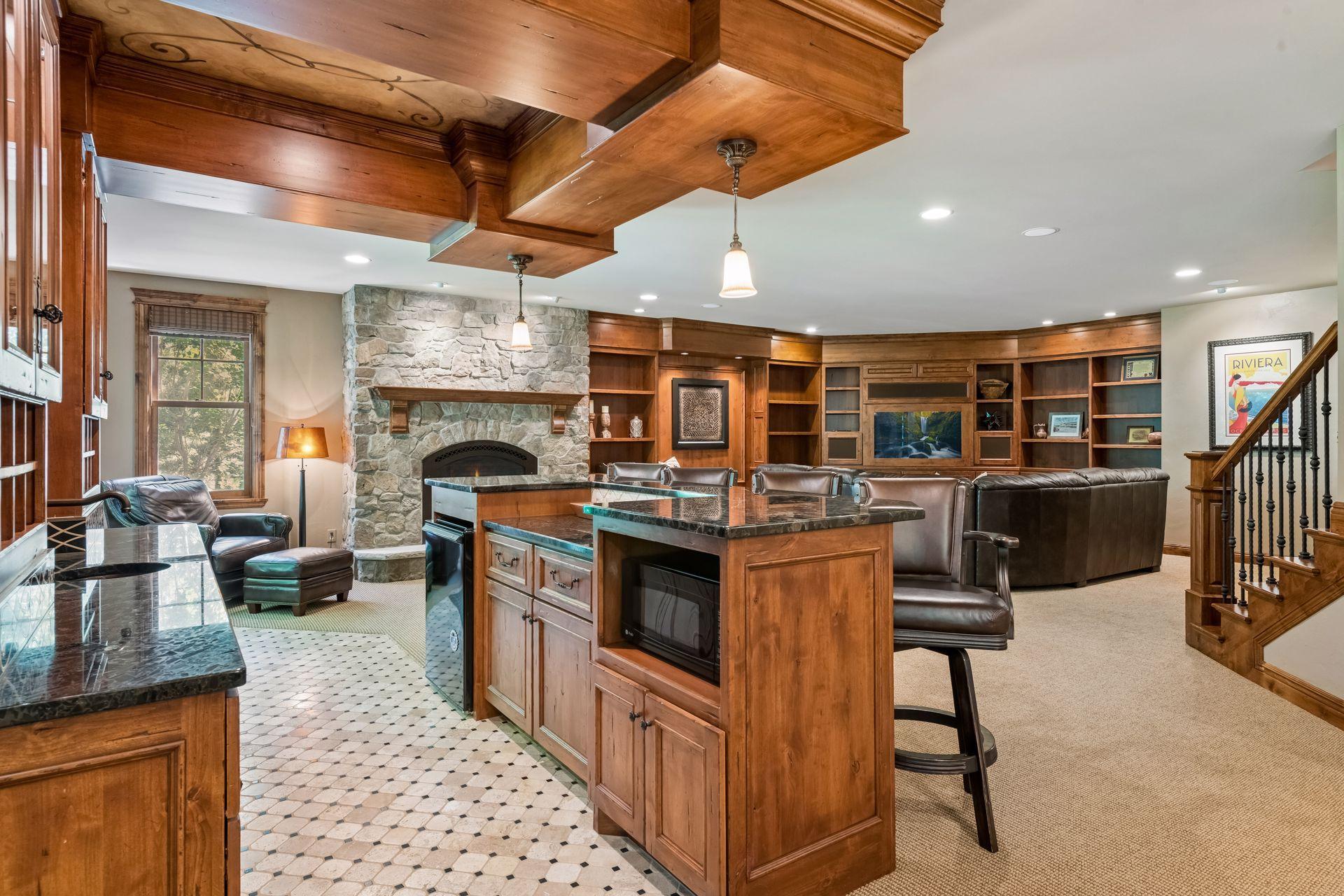 20650 Parkview Lane