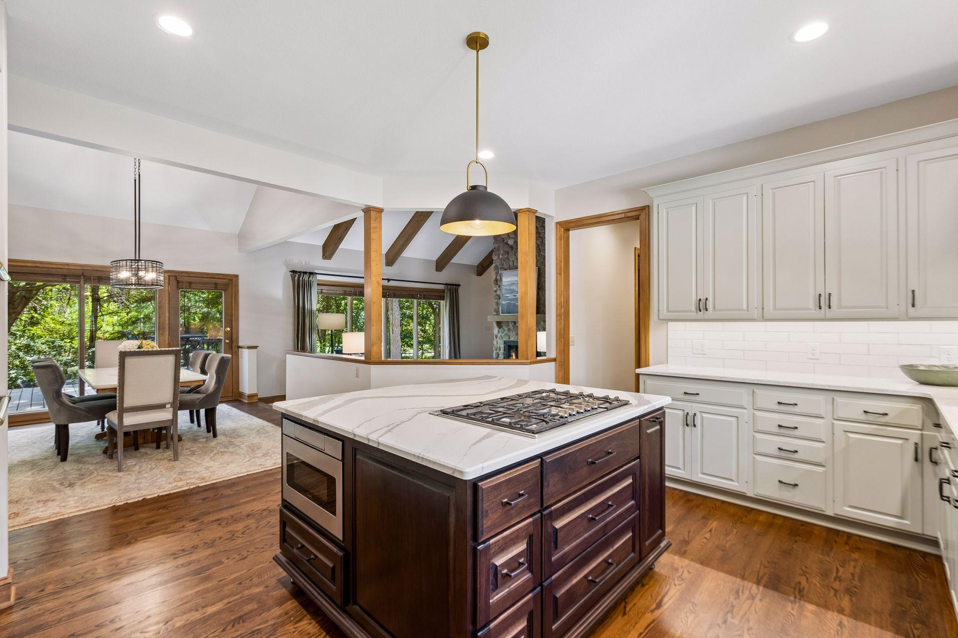5950 Boulder Bridge Lane