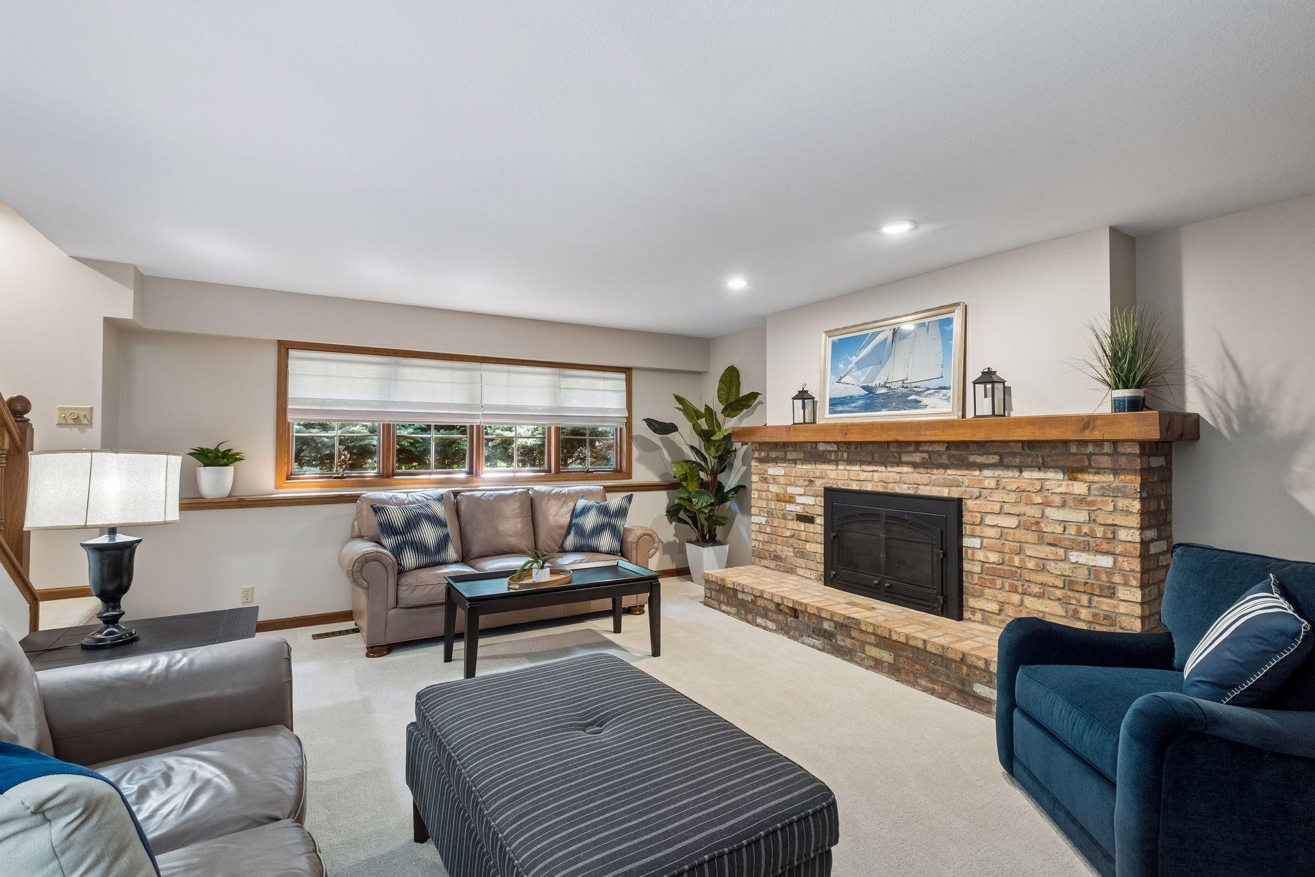 5950 Boulder Bridge Lane