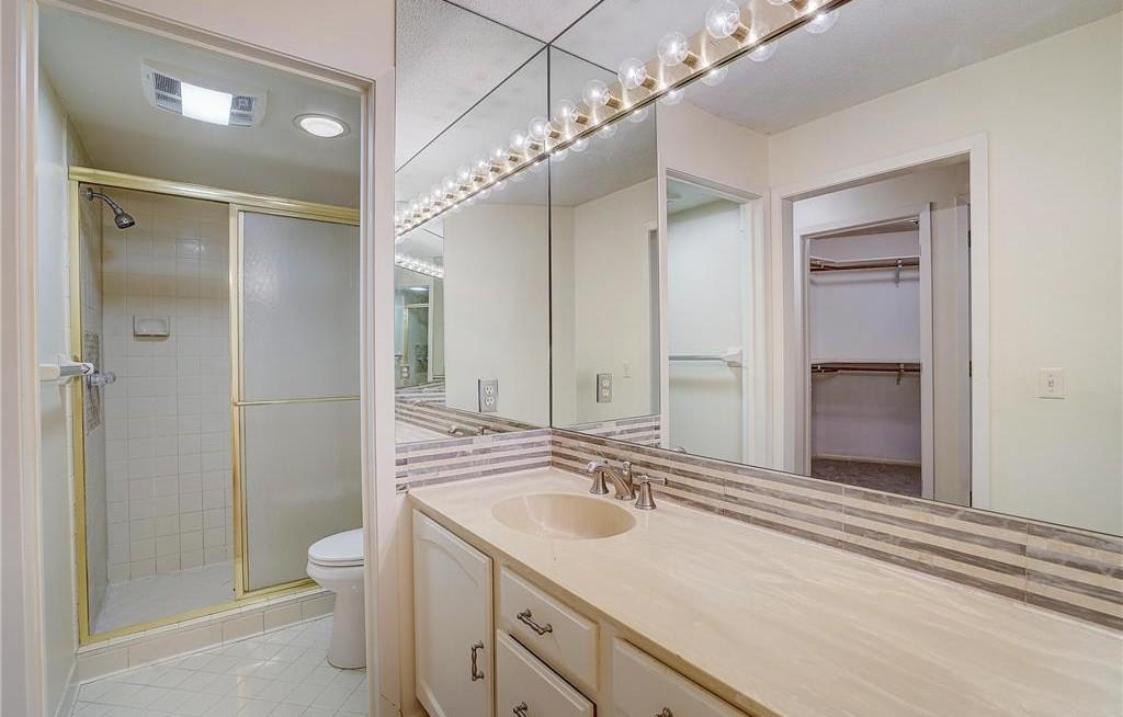 603 Lake Street Unit: 307