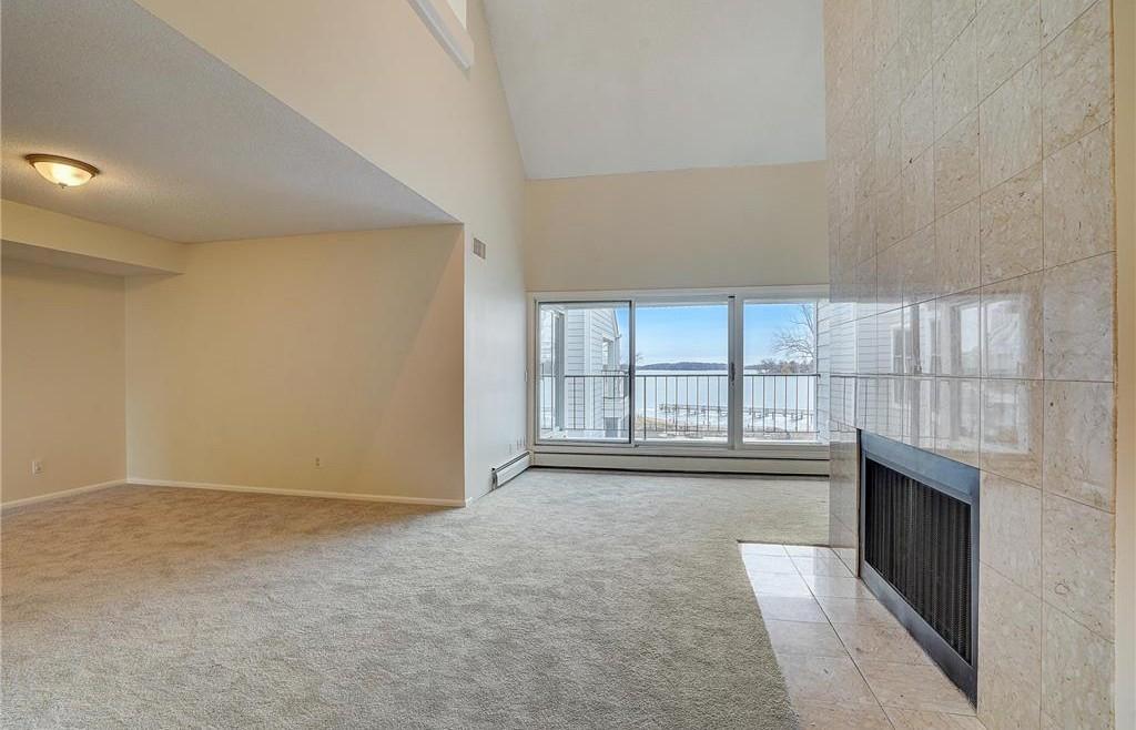 603 Lake Street Unit: 307