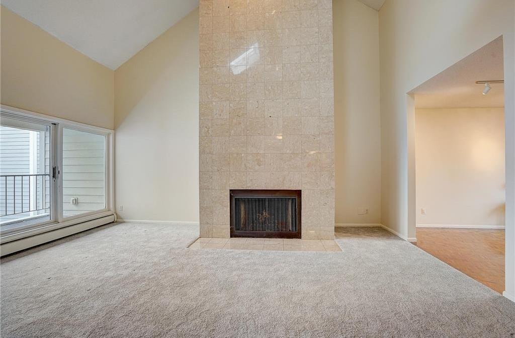 603 Lake Street Unit: 307