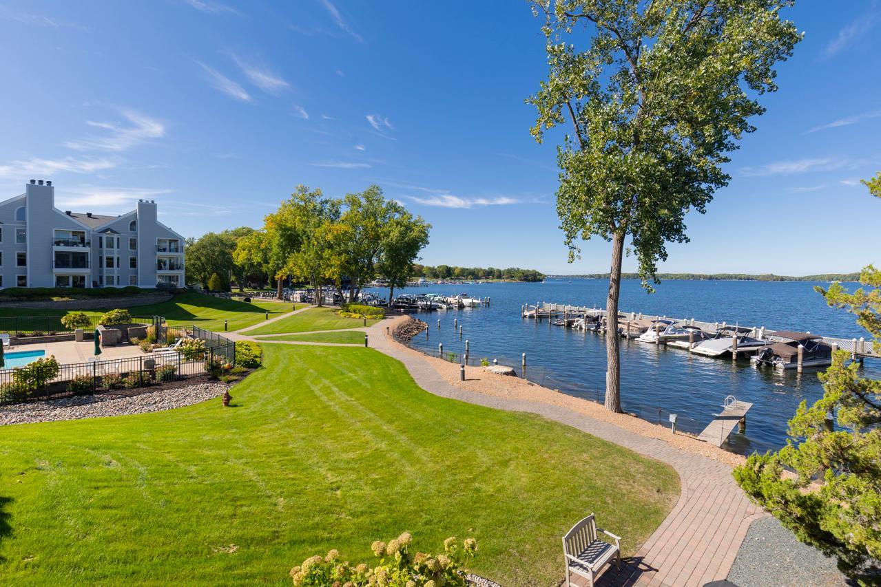 603 Lake Street Unit: 307
