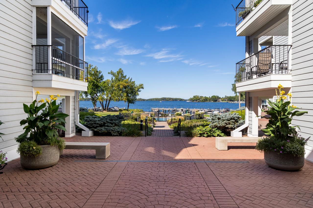 603 Lake Street Unit: 307