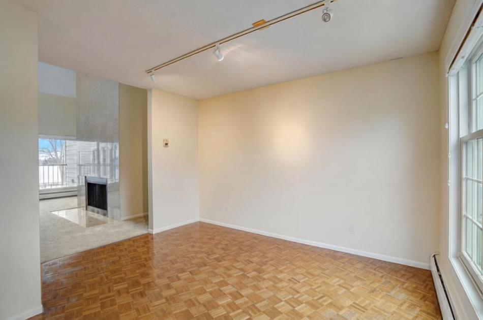 603 Lake Street Unit: 307