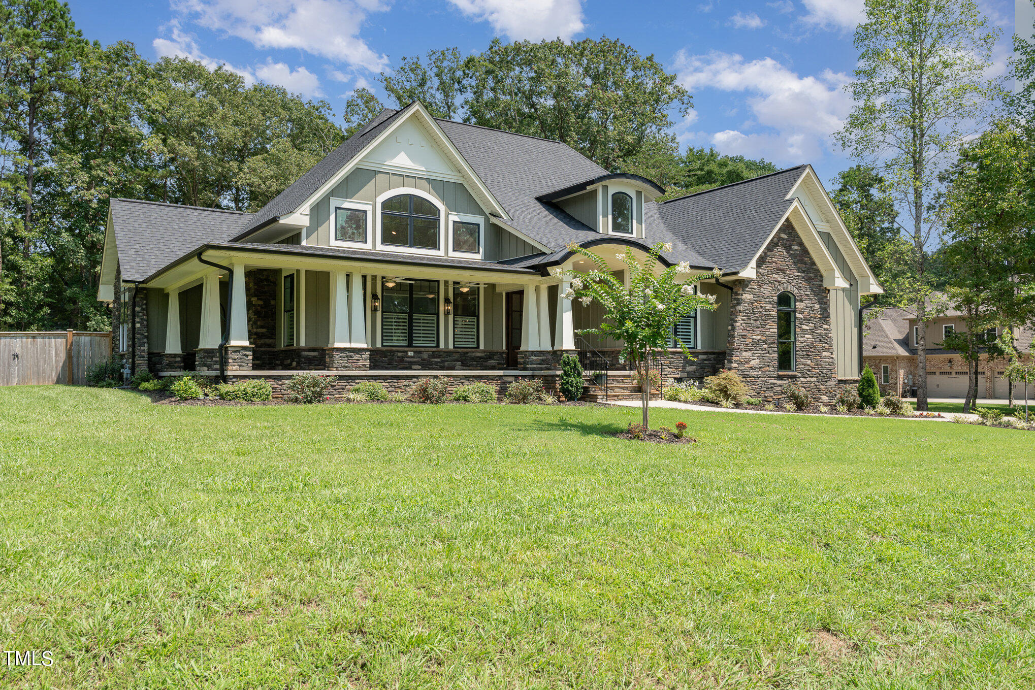 5004 Harvestview Drive