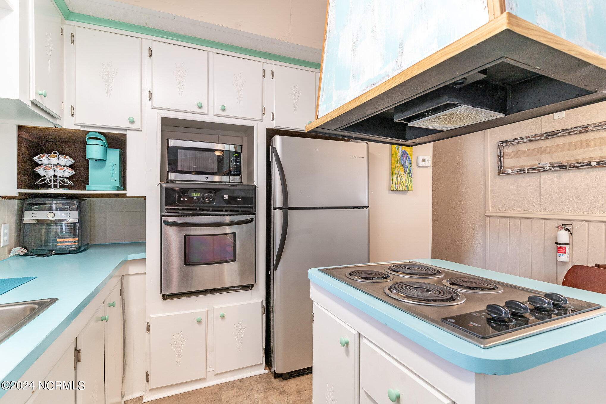 7702 E Oak Island Drive