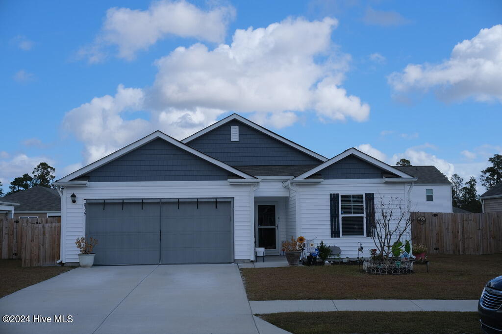 8339 E Highcroft Drive NE