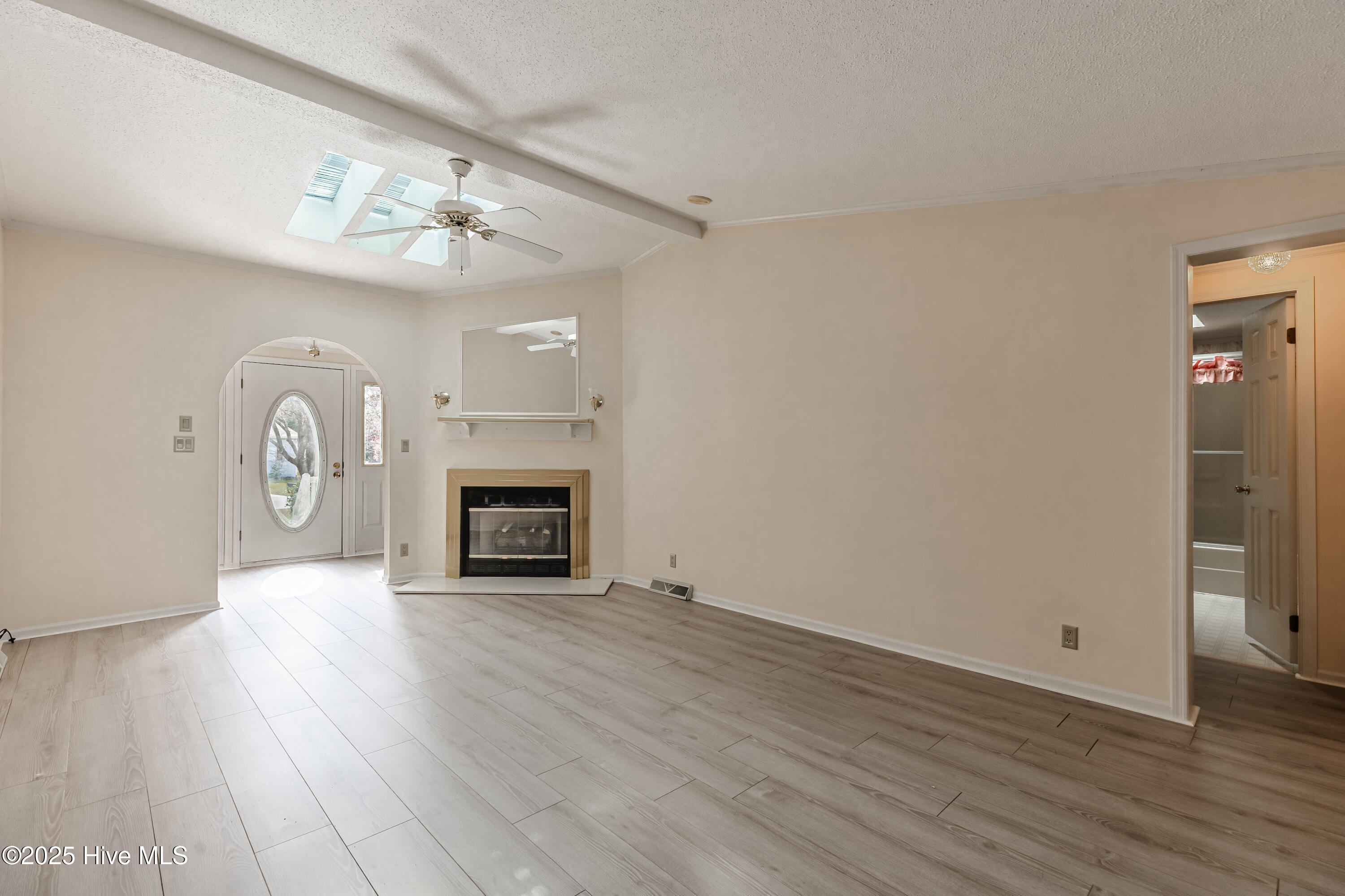 1092 Nautical Lane SW