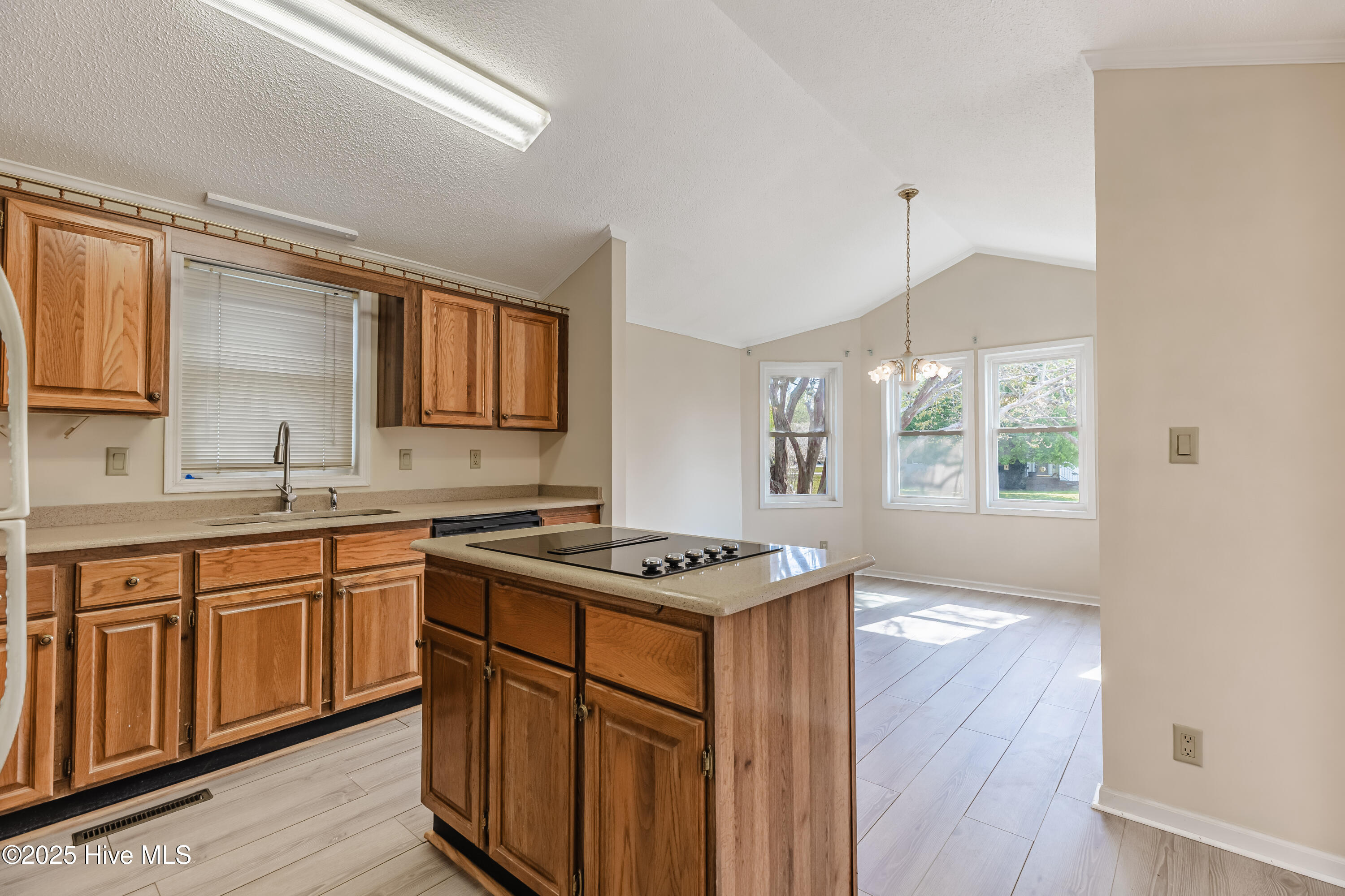 1092 Nautical Lane SW