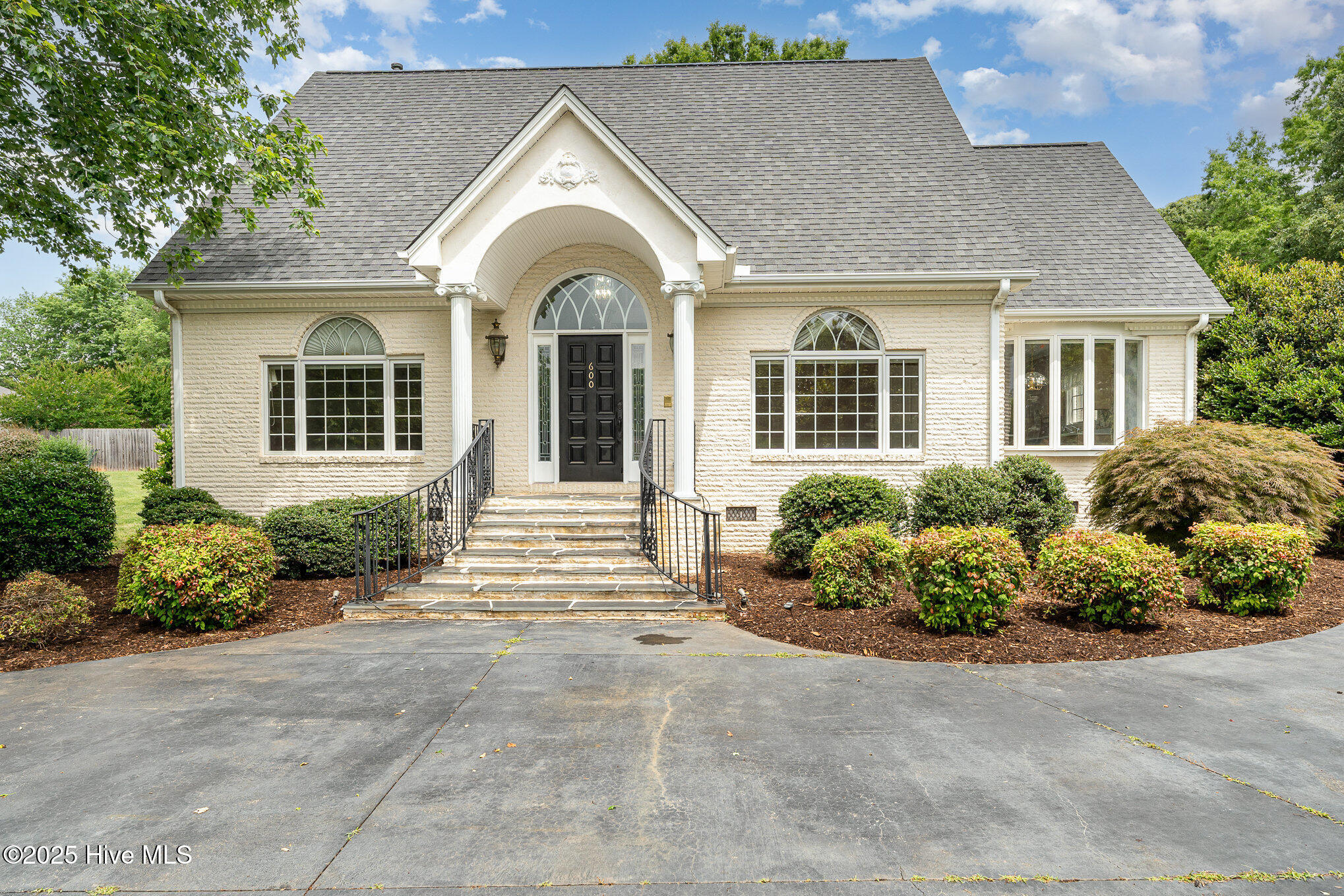 600 Driftwood Drive