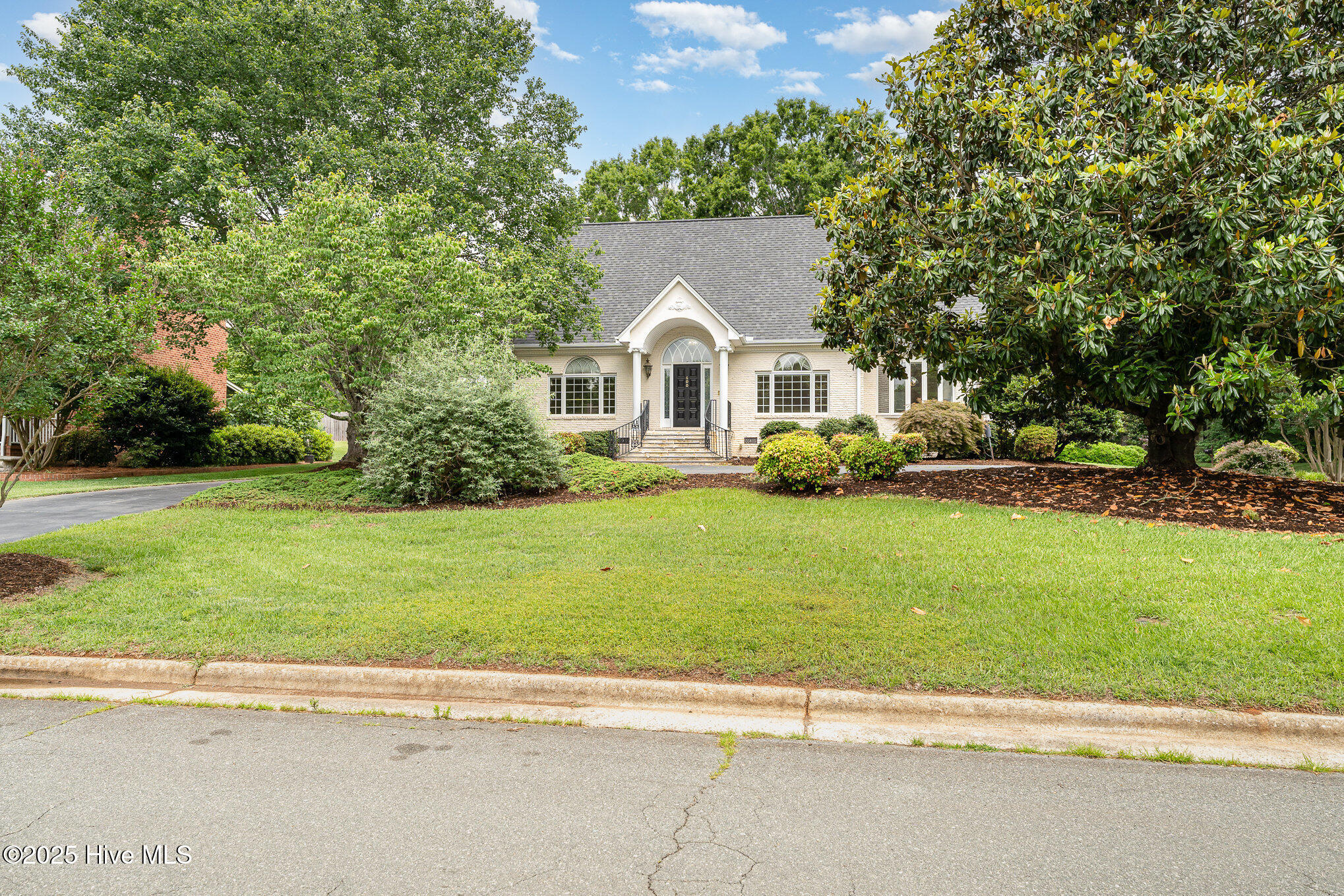 600 Driftwood Drive