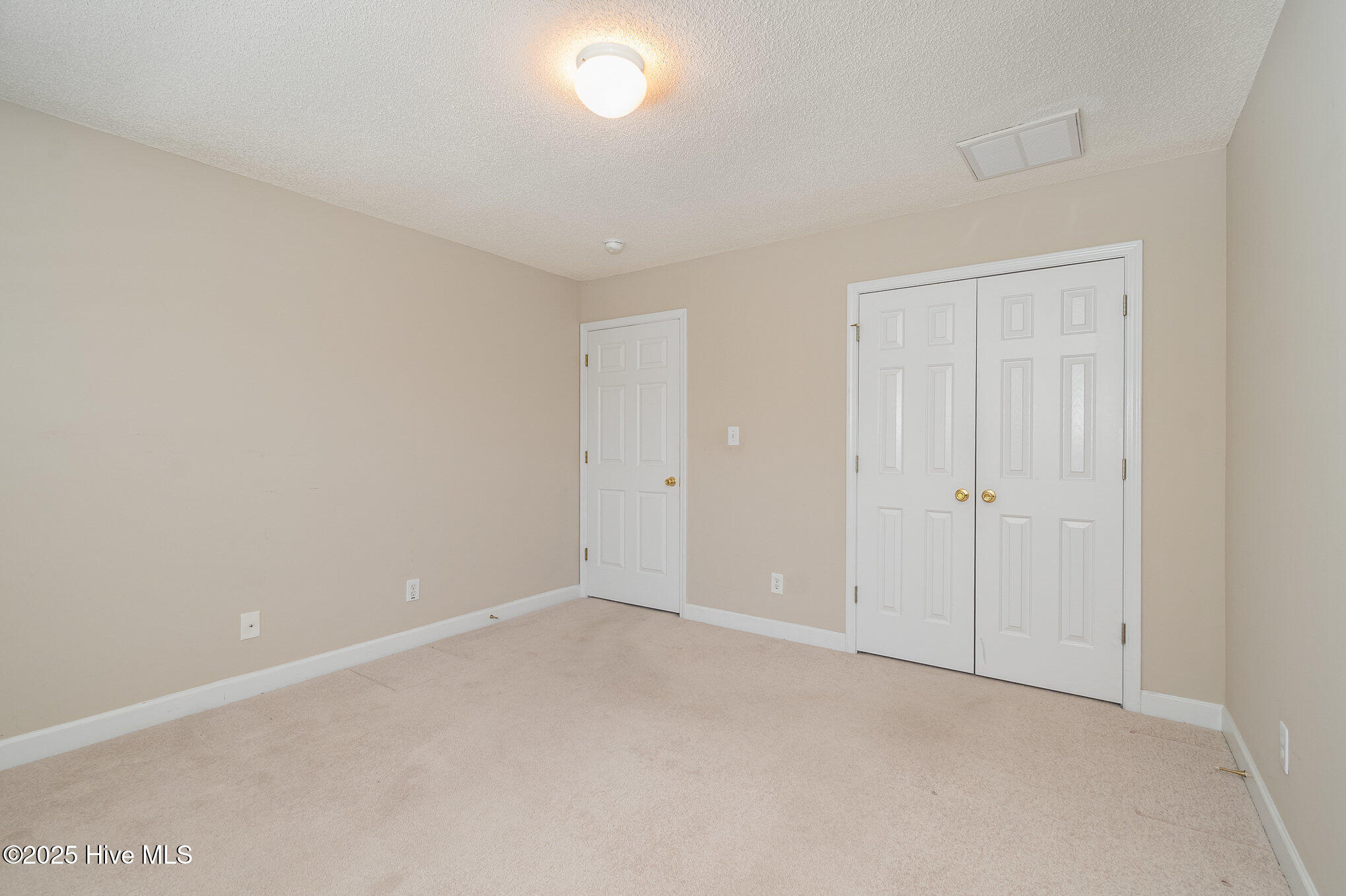 2114 Sweetbay Circle
