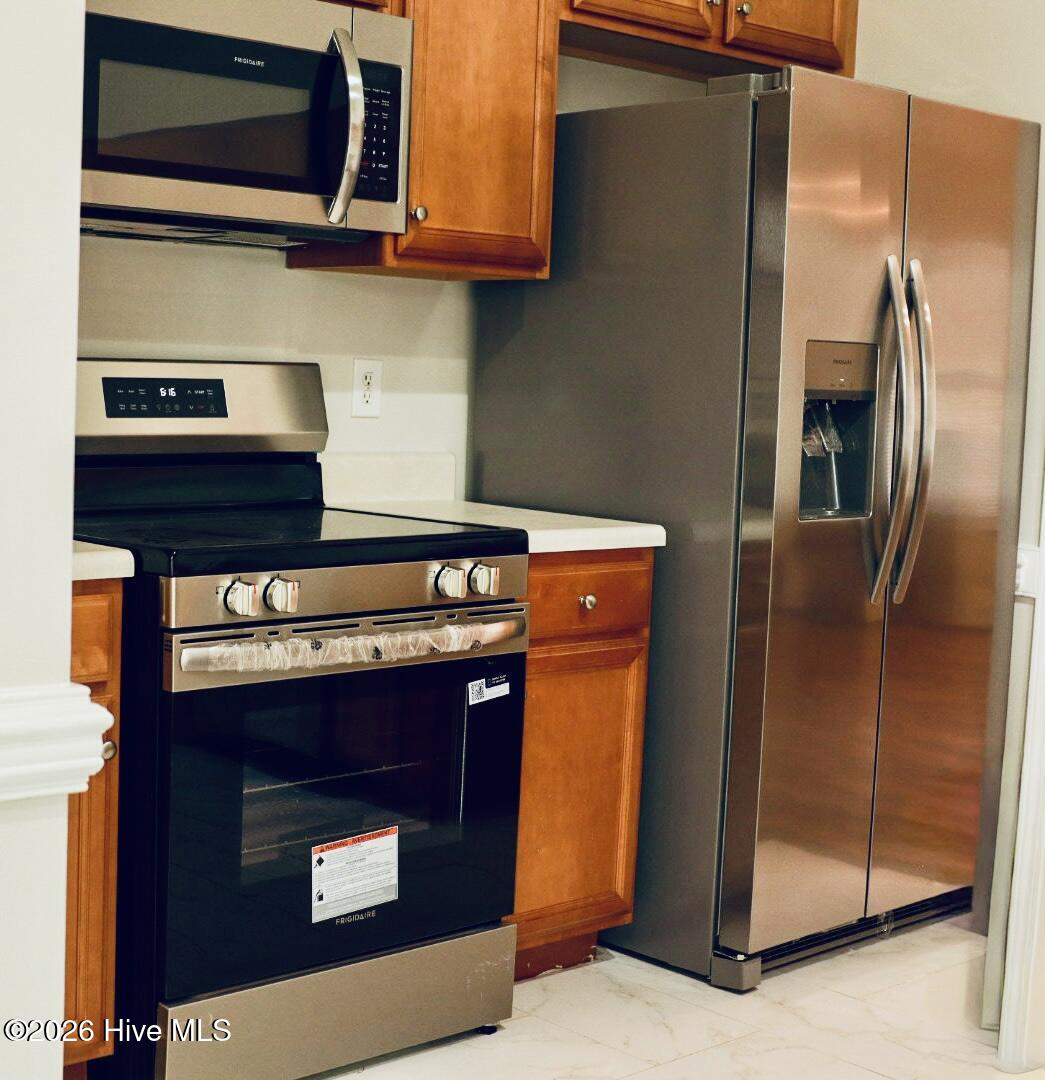 2114 Sweetbay Circle