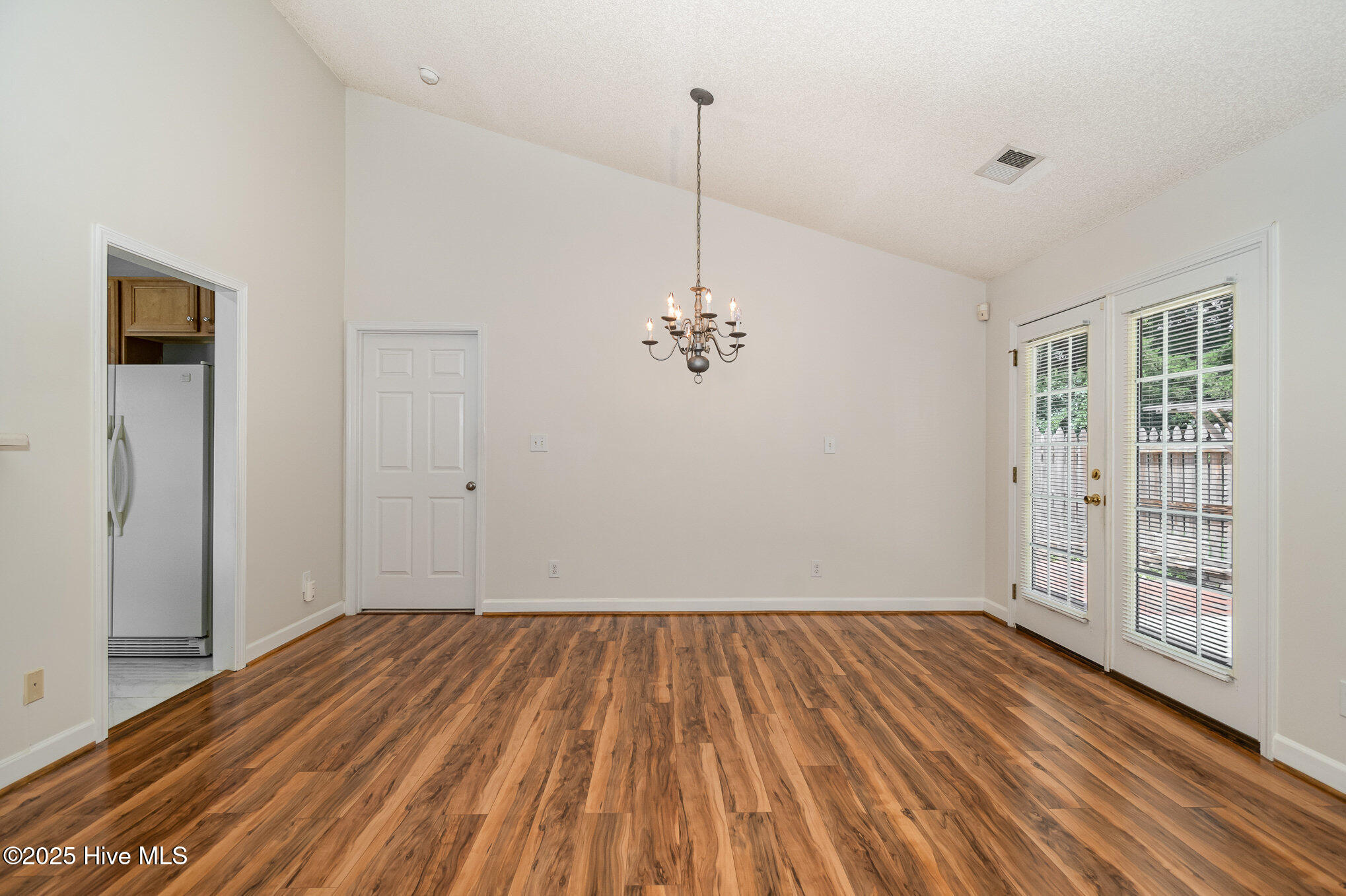 2114 Sweetbay Circle