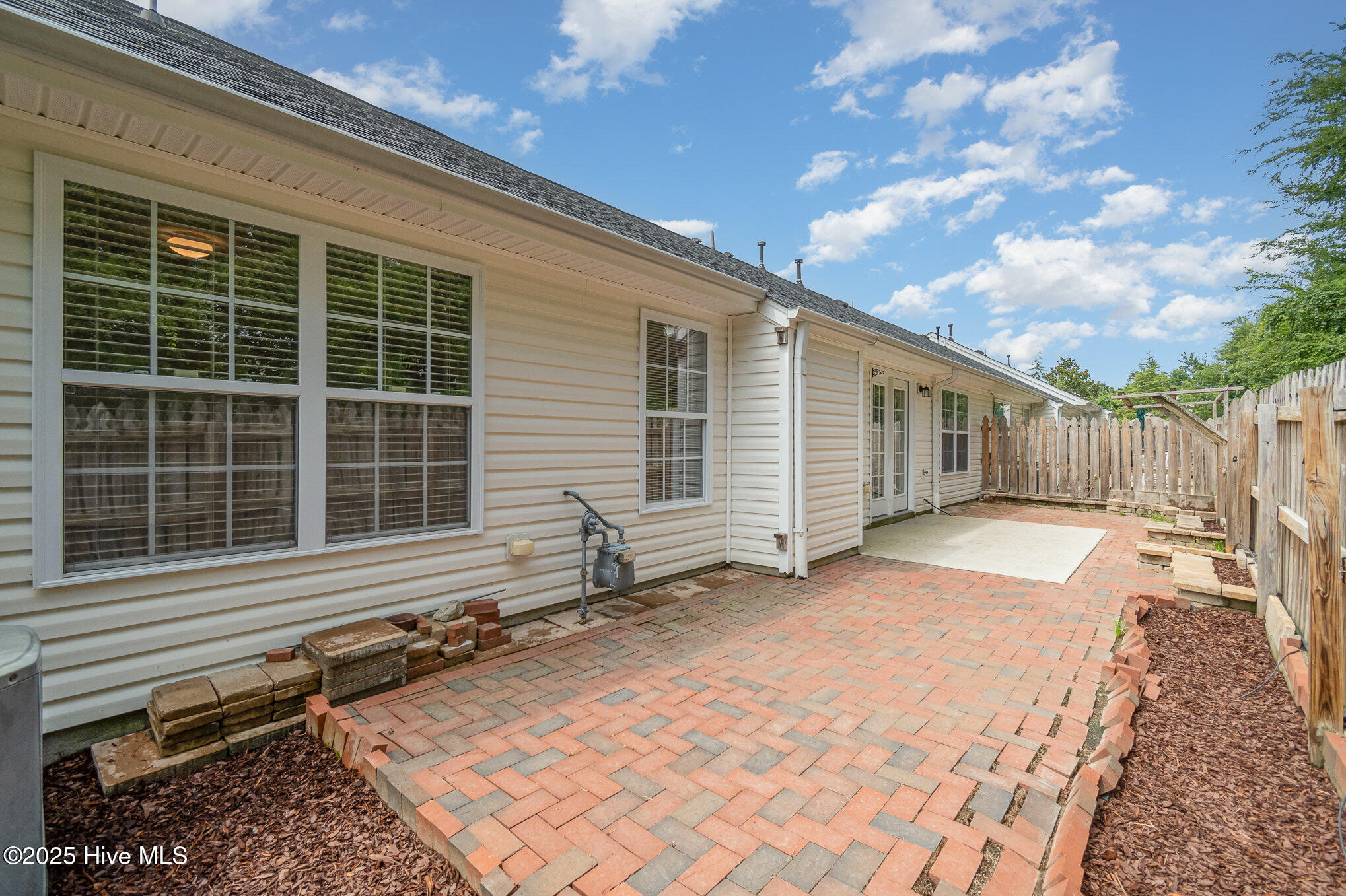 2114 Sweetbay Circle