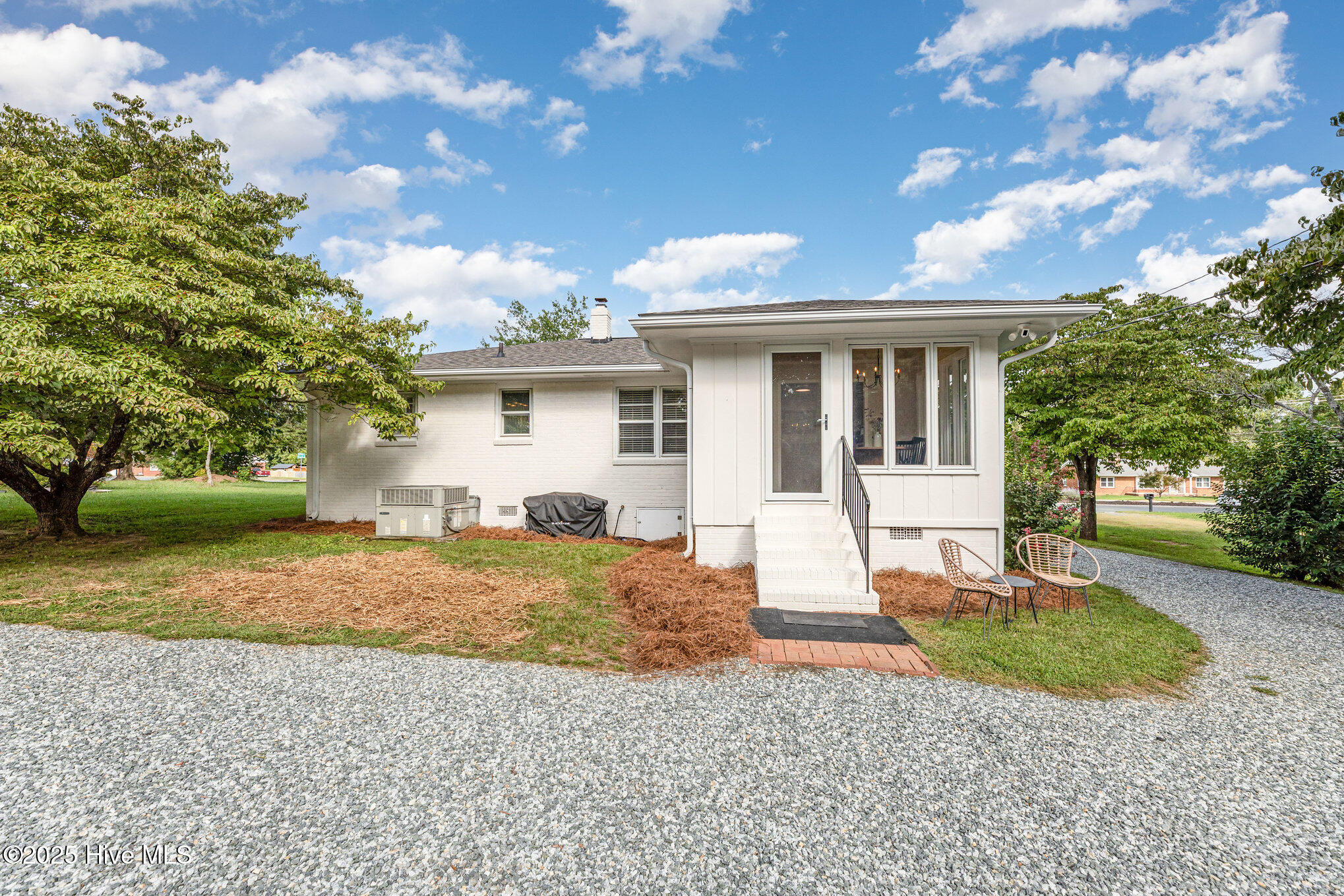 1810 S Mebane Street