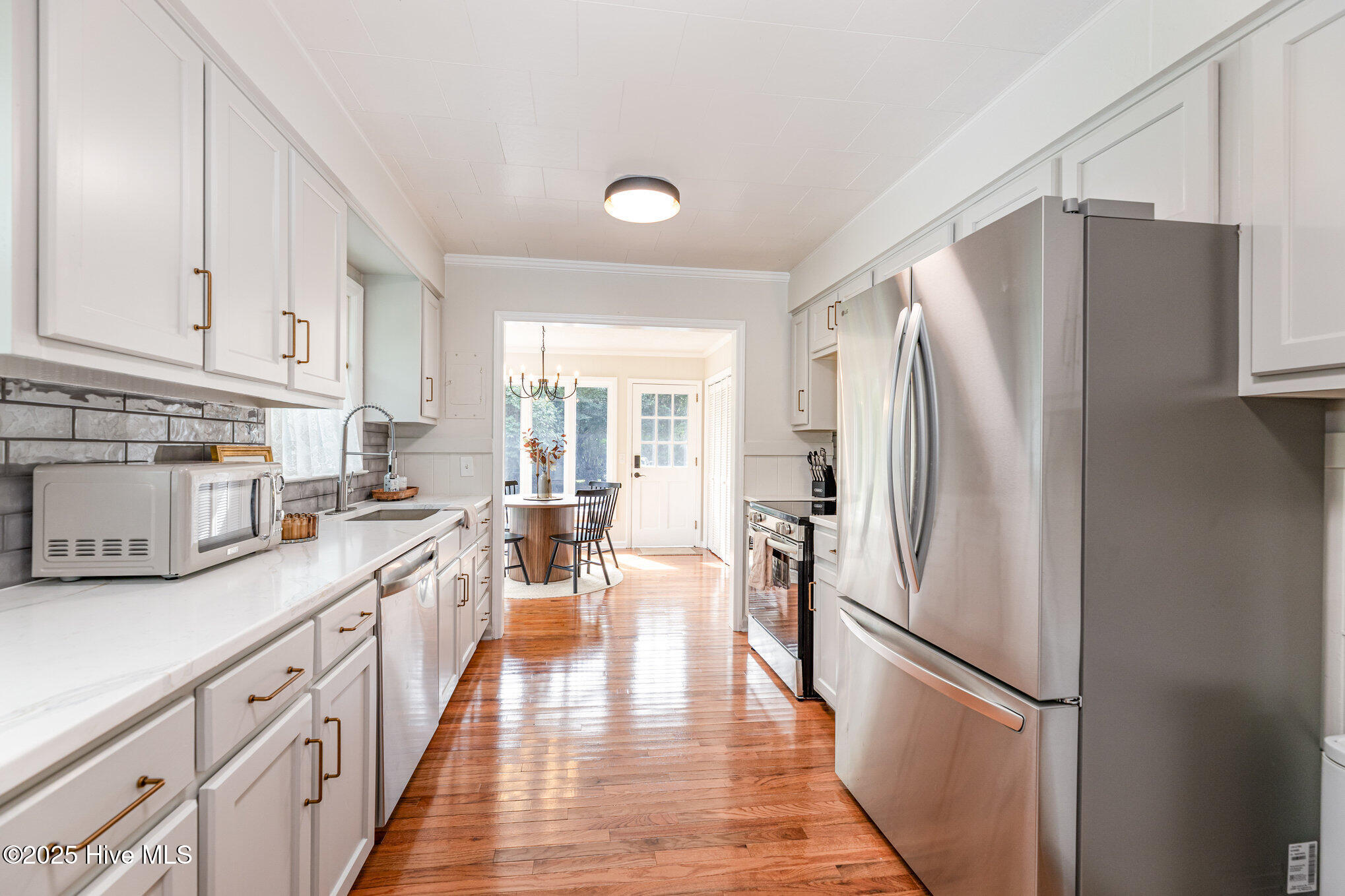 1810 S Mebane Street