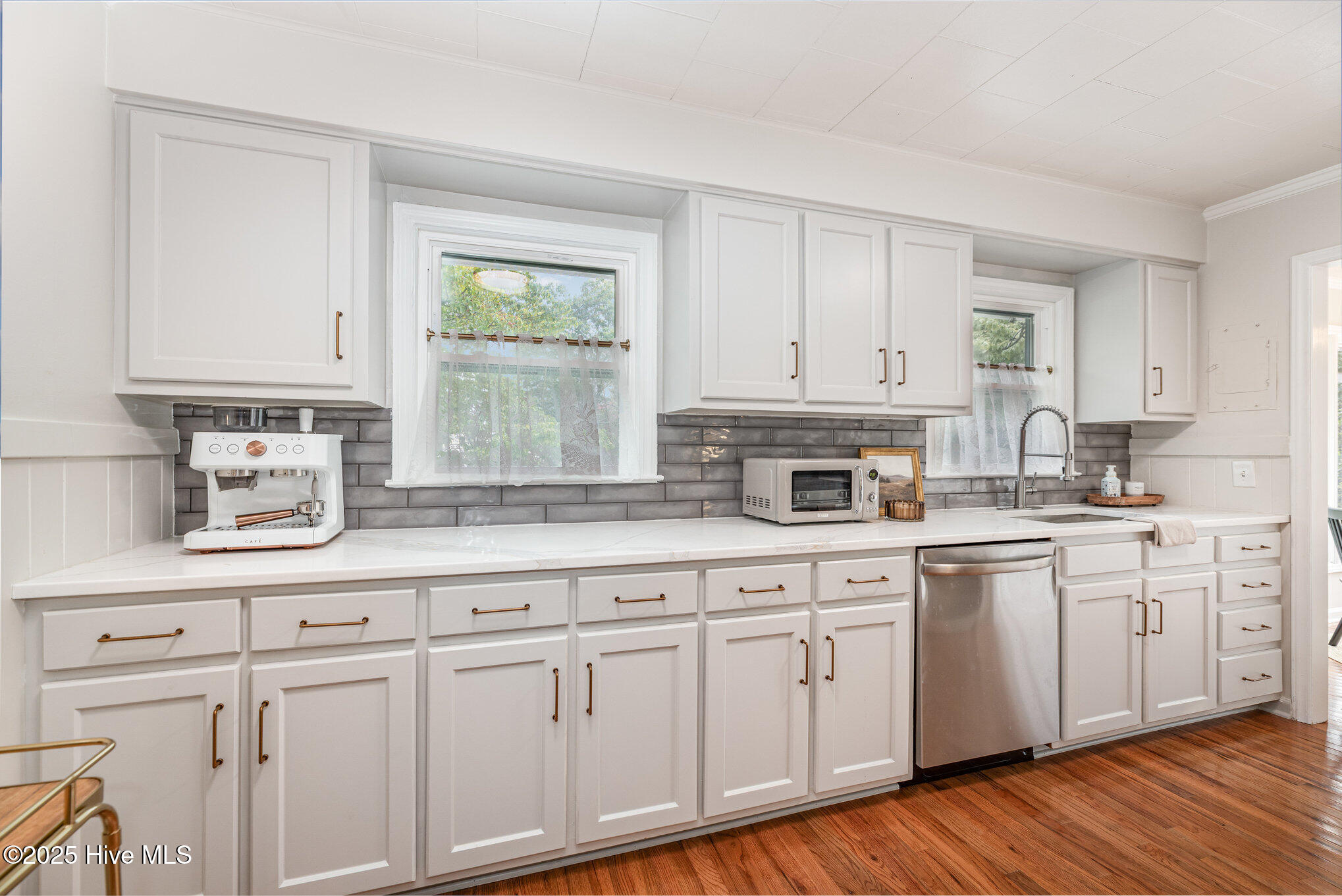 1810 S Mebane Street