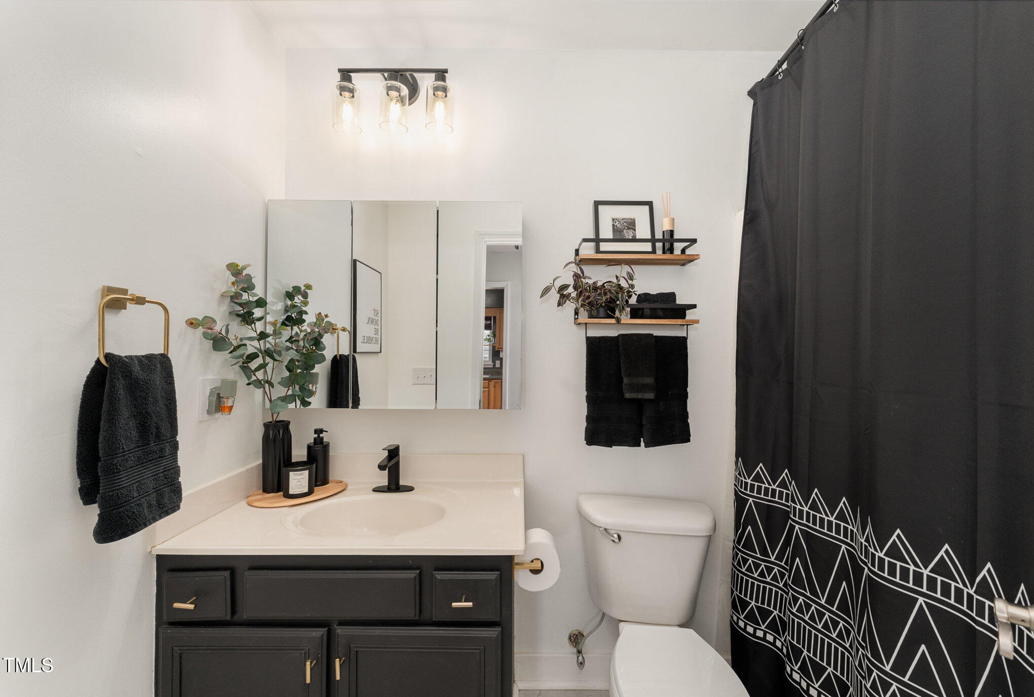 112 Mallard Creek Drive