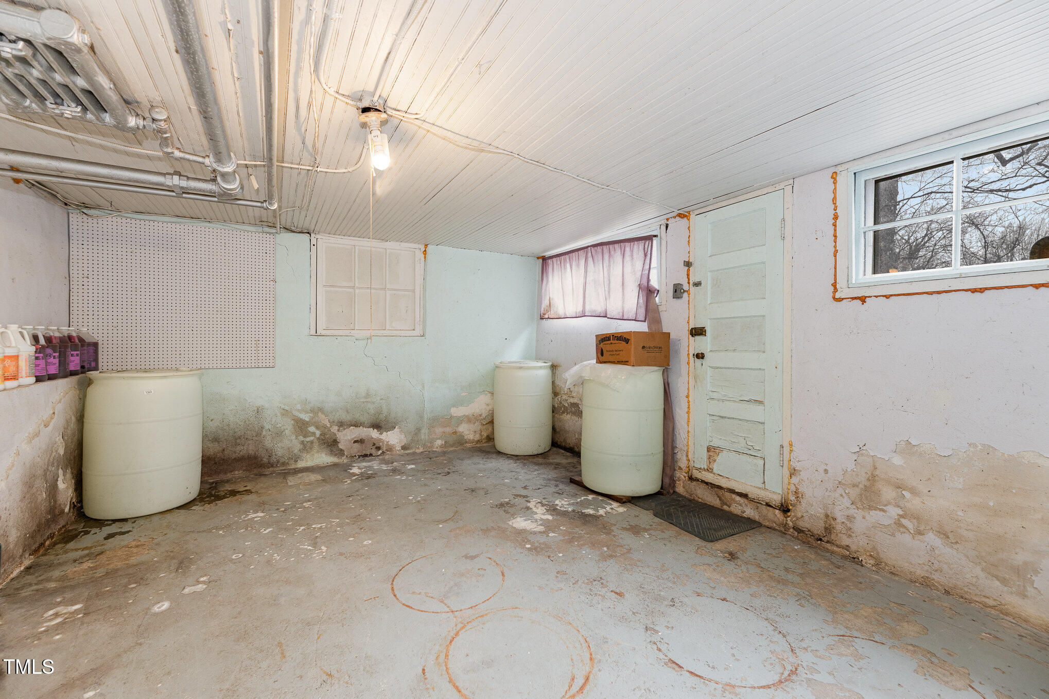 1303 Rainy Street