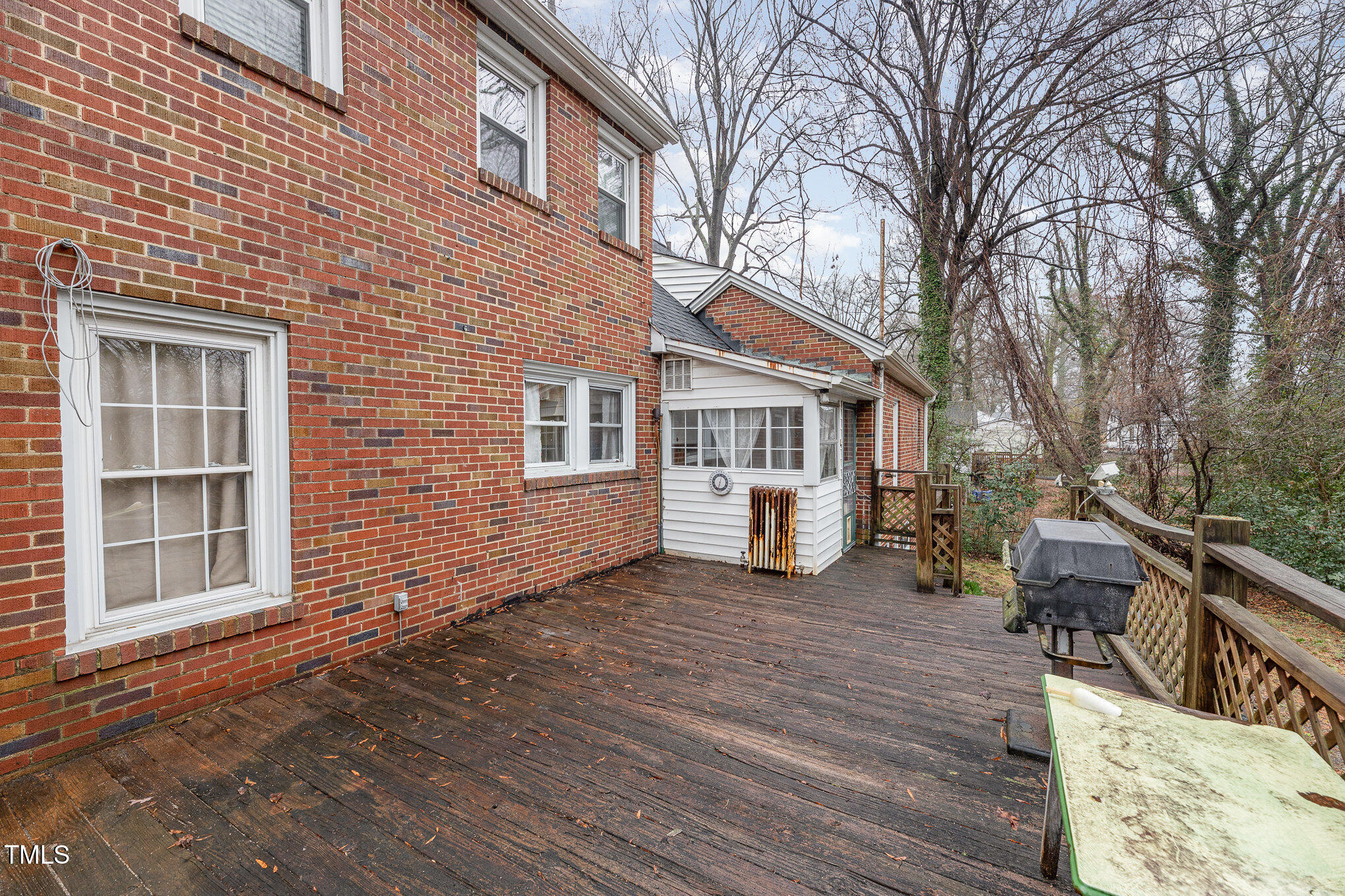 1303 Rainy Street