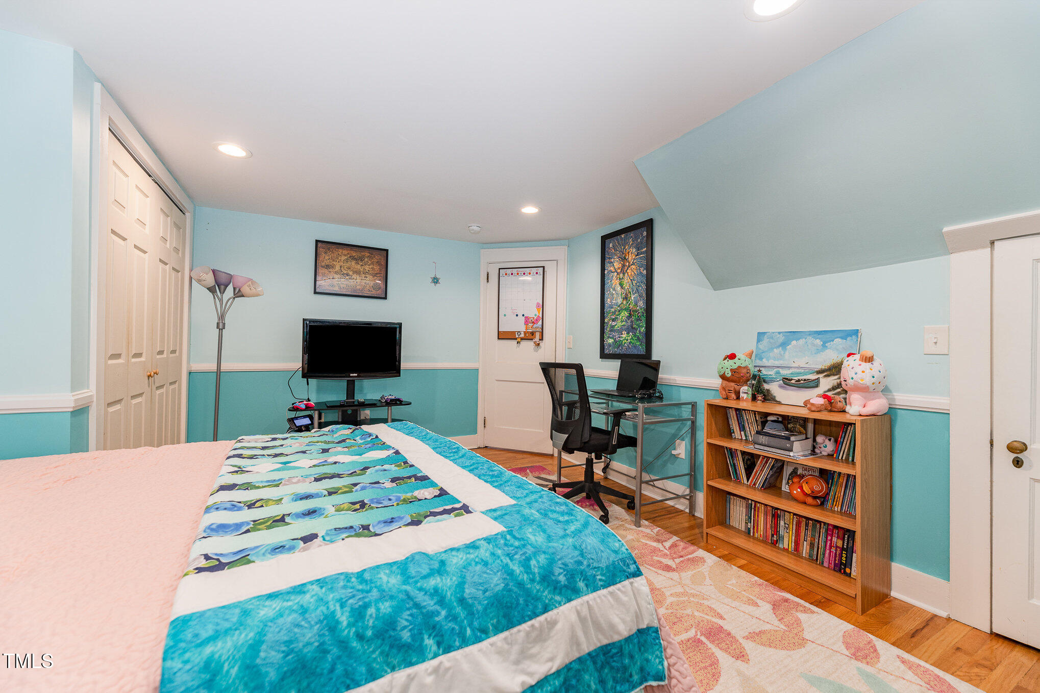 1303 Rainy Street