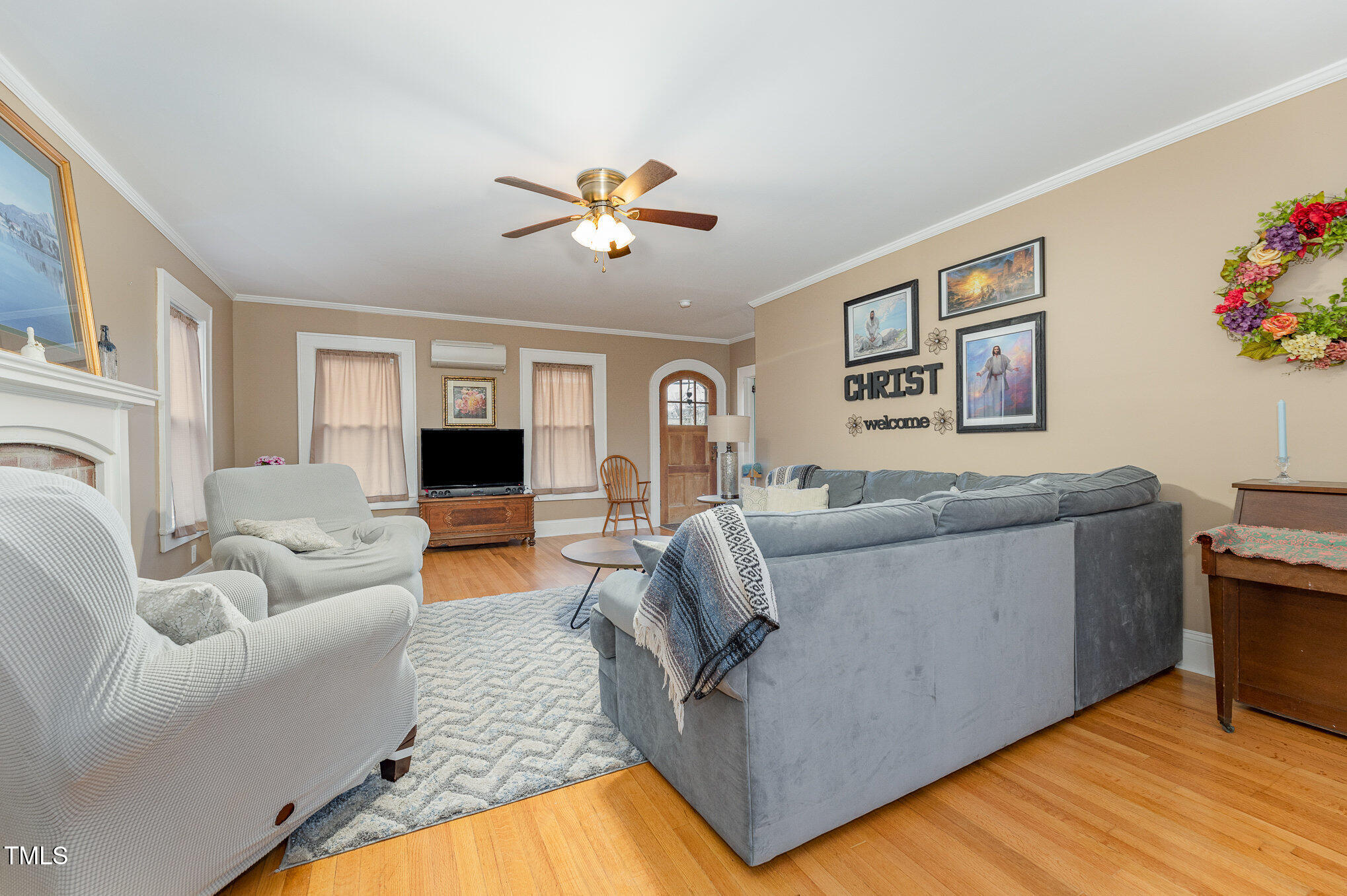 1303 Rainy Street