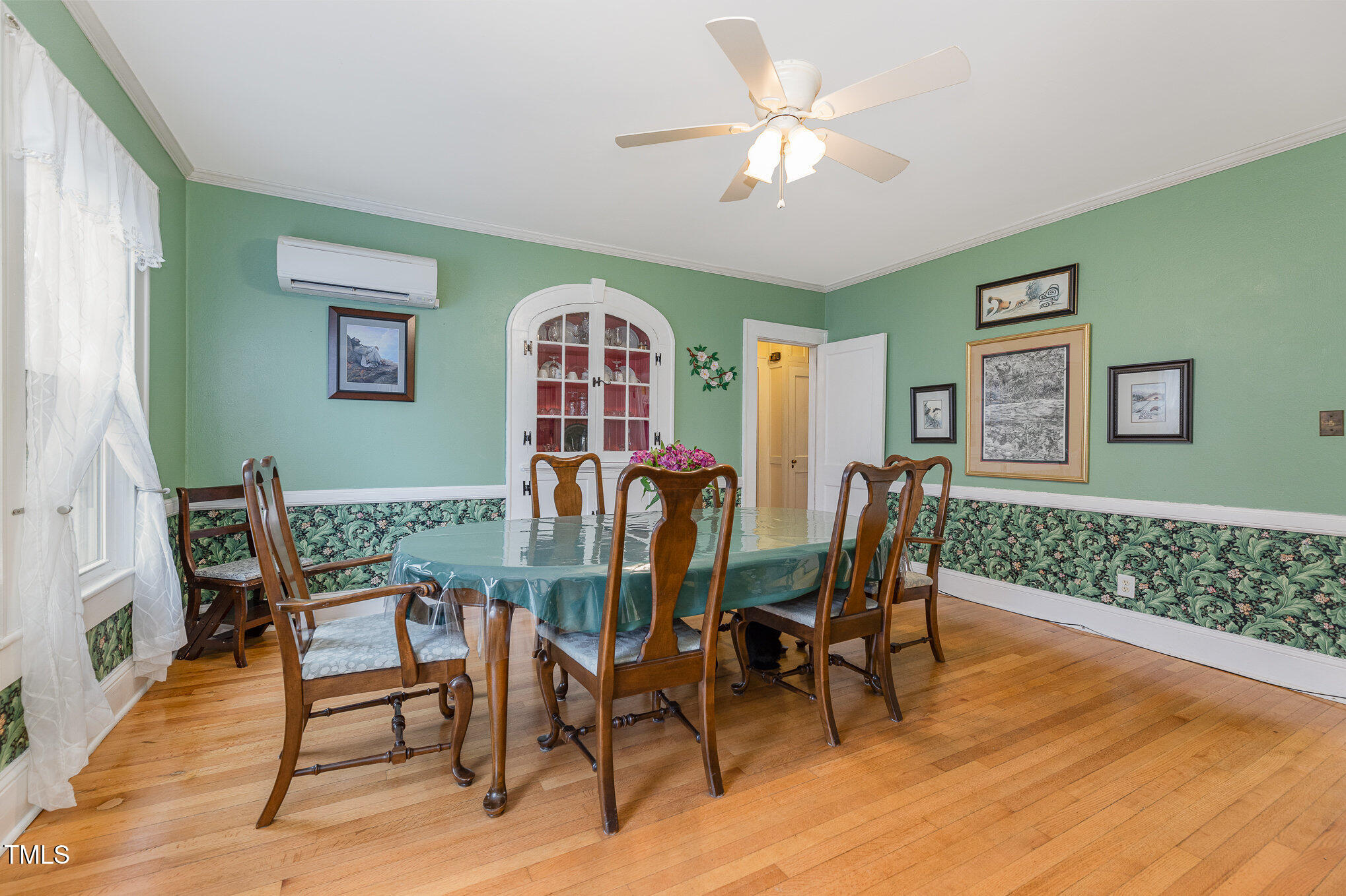 1303 Rainy Street