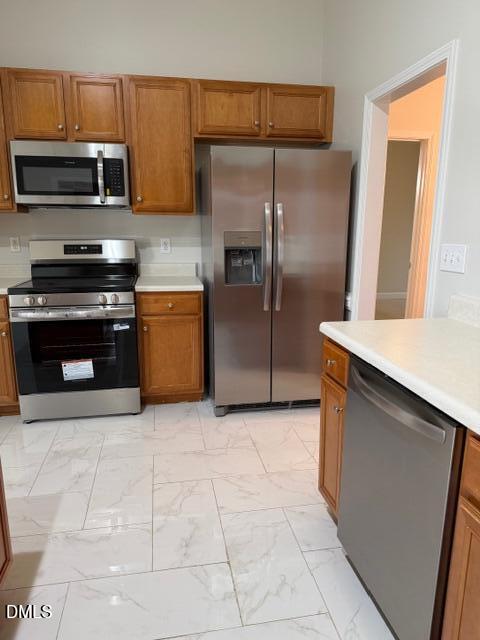 2114 Sweetbay Circle