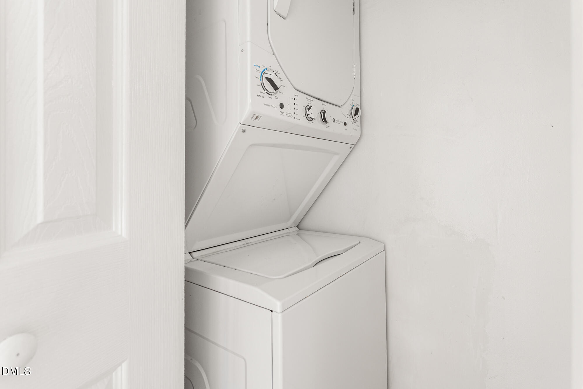 1300 Warwick Drive # 2d, Burlington Unit: 2d