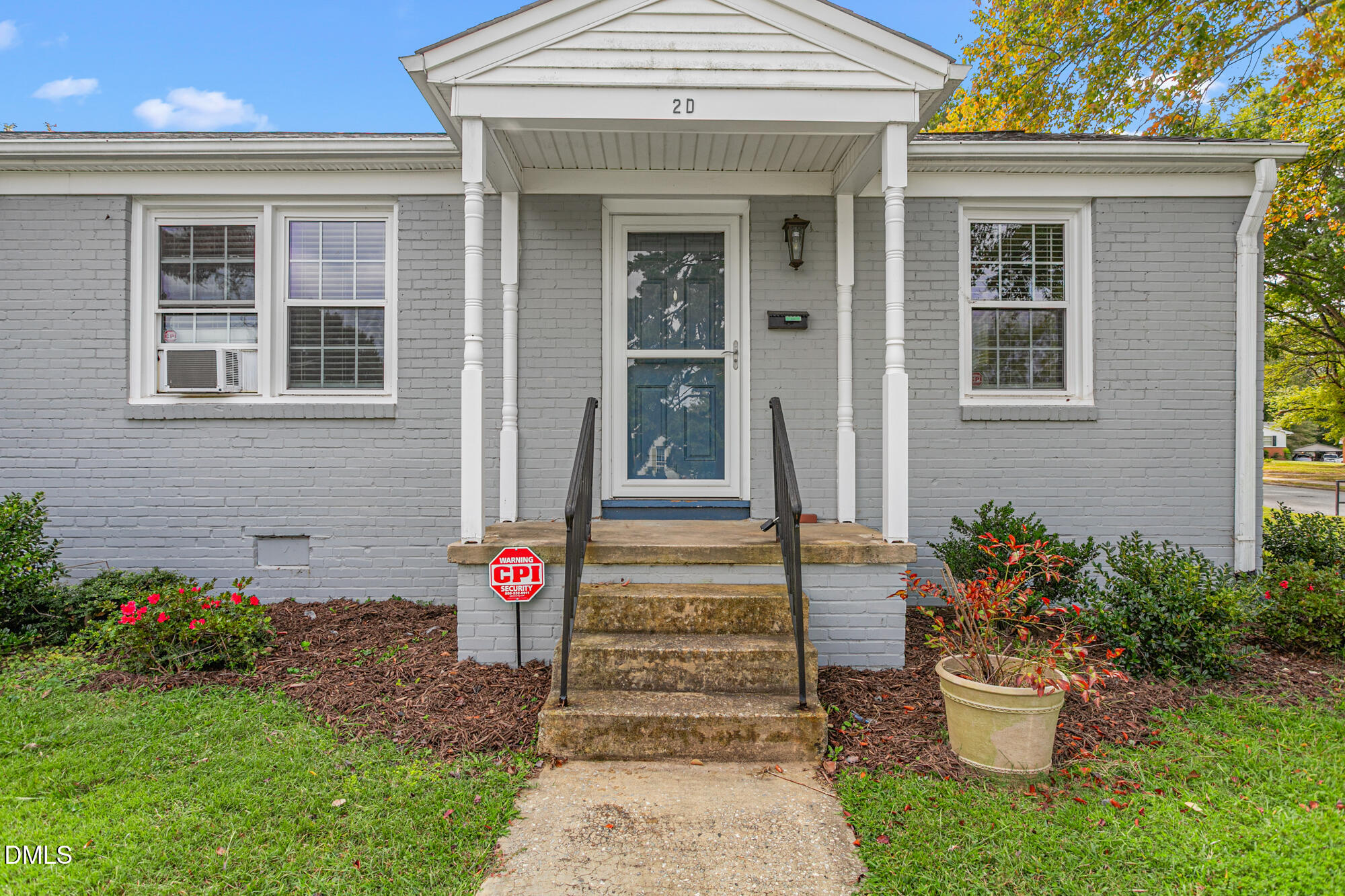 1300 Warwick Drive # 2d, Burlington Unit: 2d