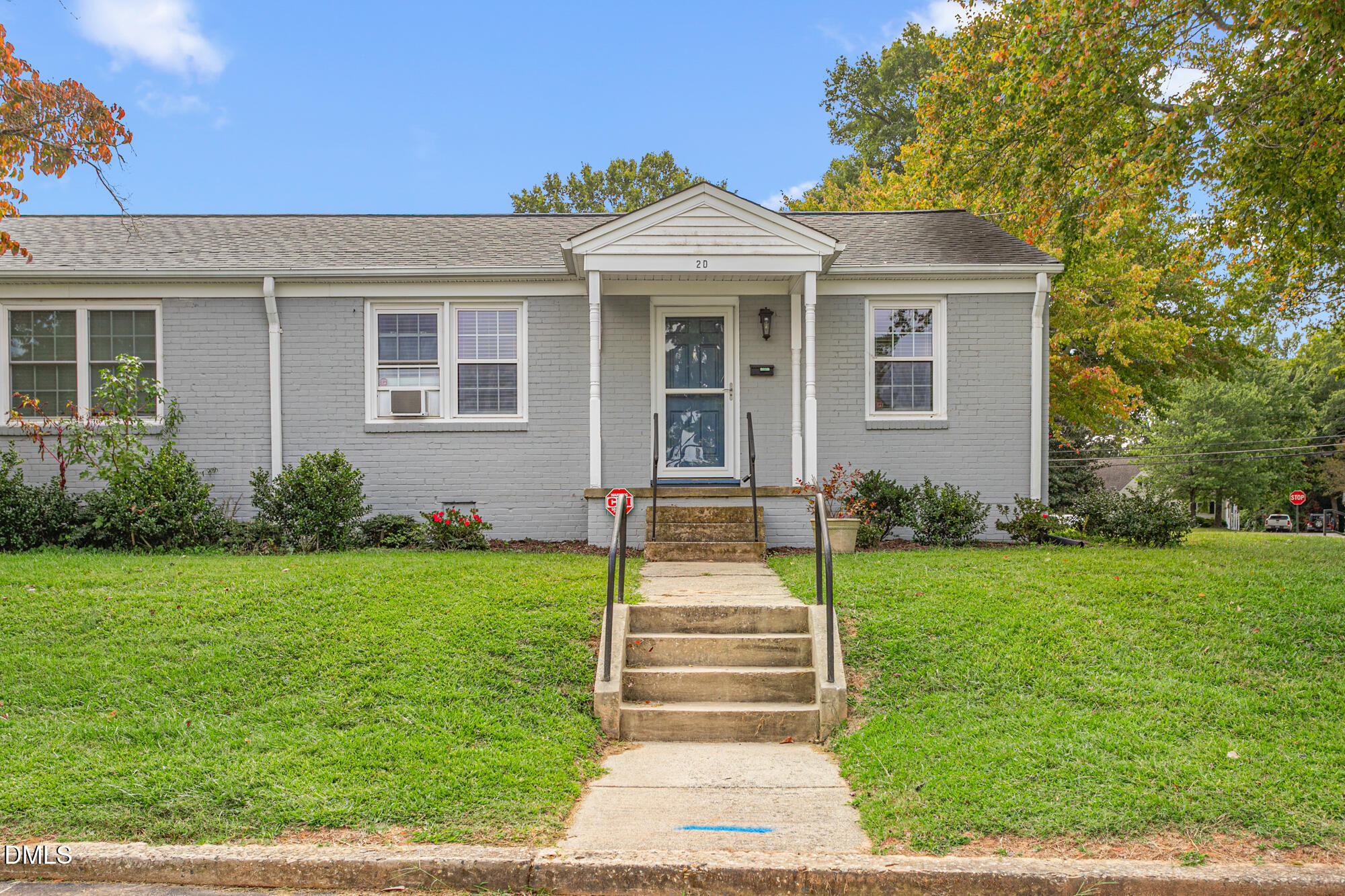 1300 Warwick Drive # 2d, Burlington Unit: 2d
