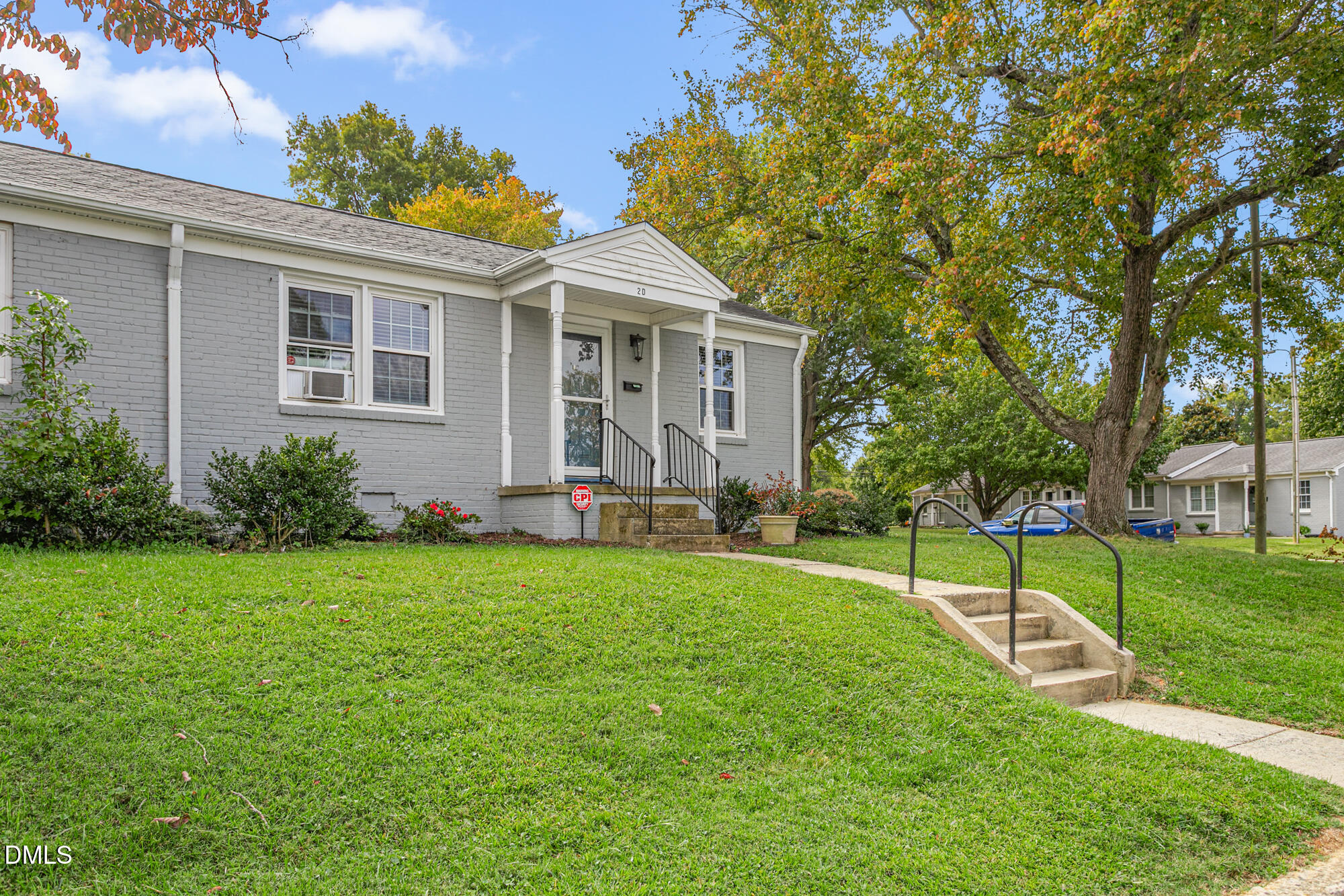 1300 Warwick Drive # 2d, Burlington Unit: 2d