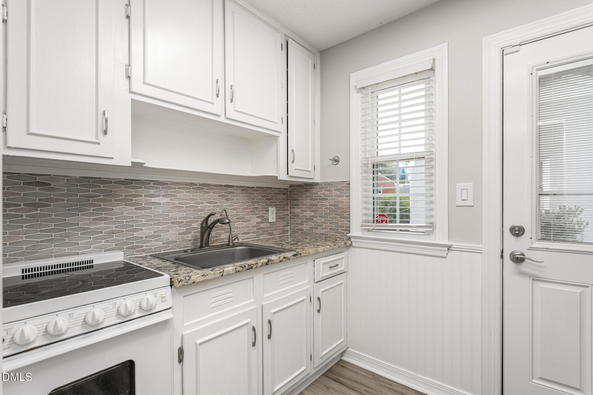 1300 Warwick Drive # 2d, Burlington Unit: 2d