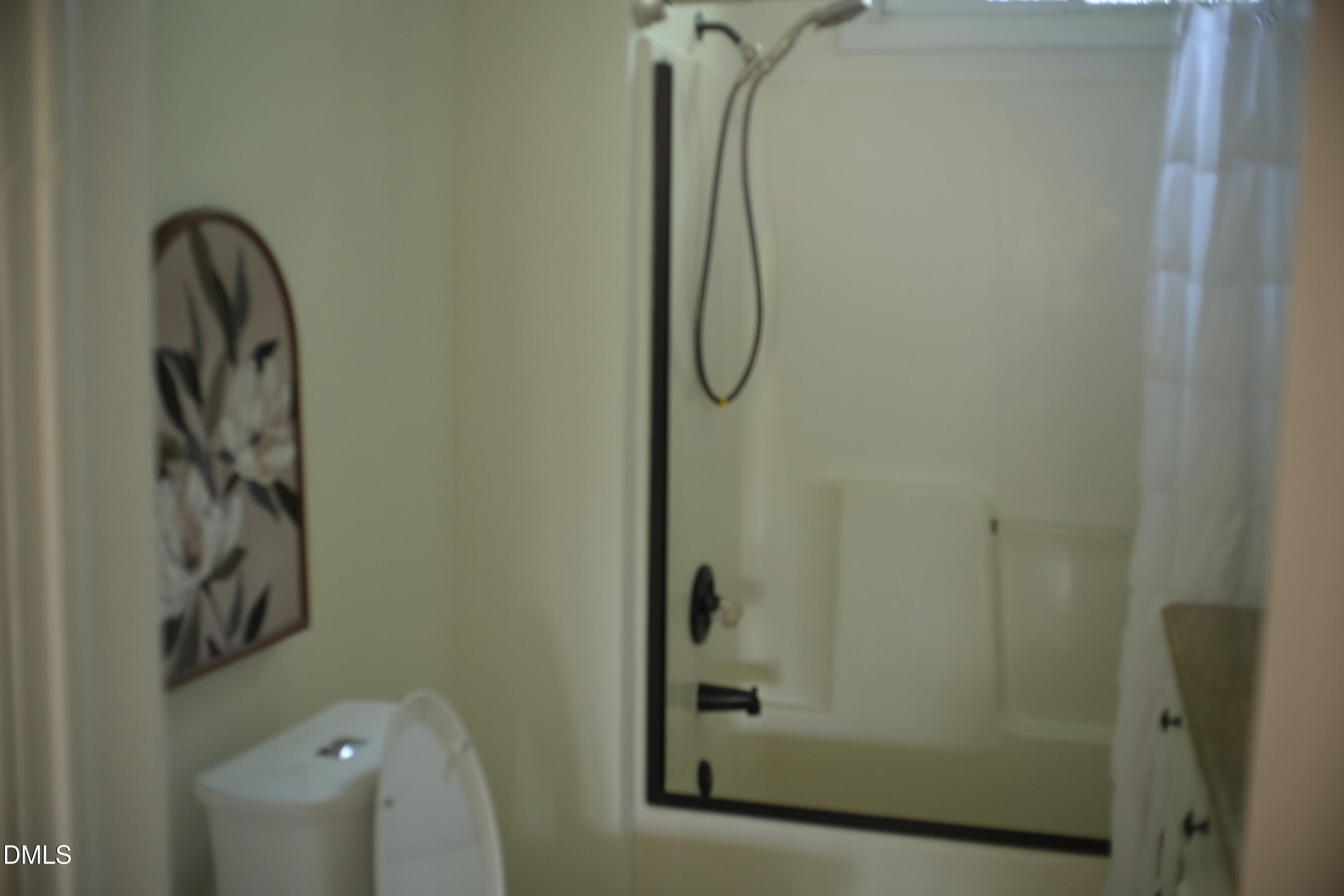 909 Burlington Avenue, Gibsonville