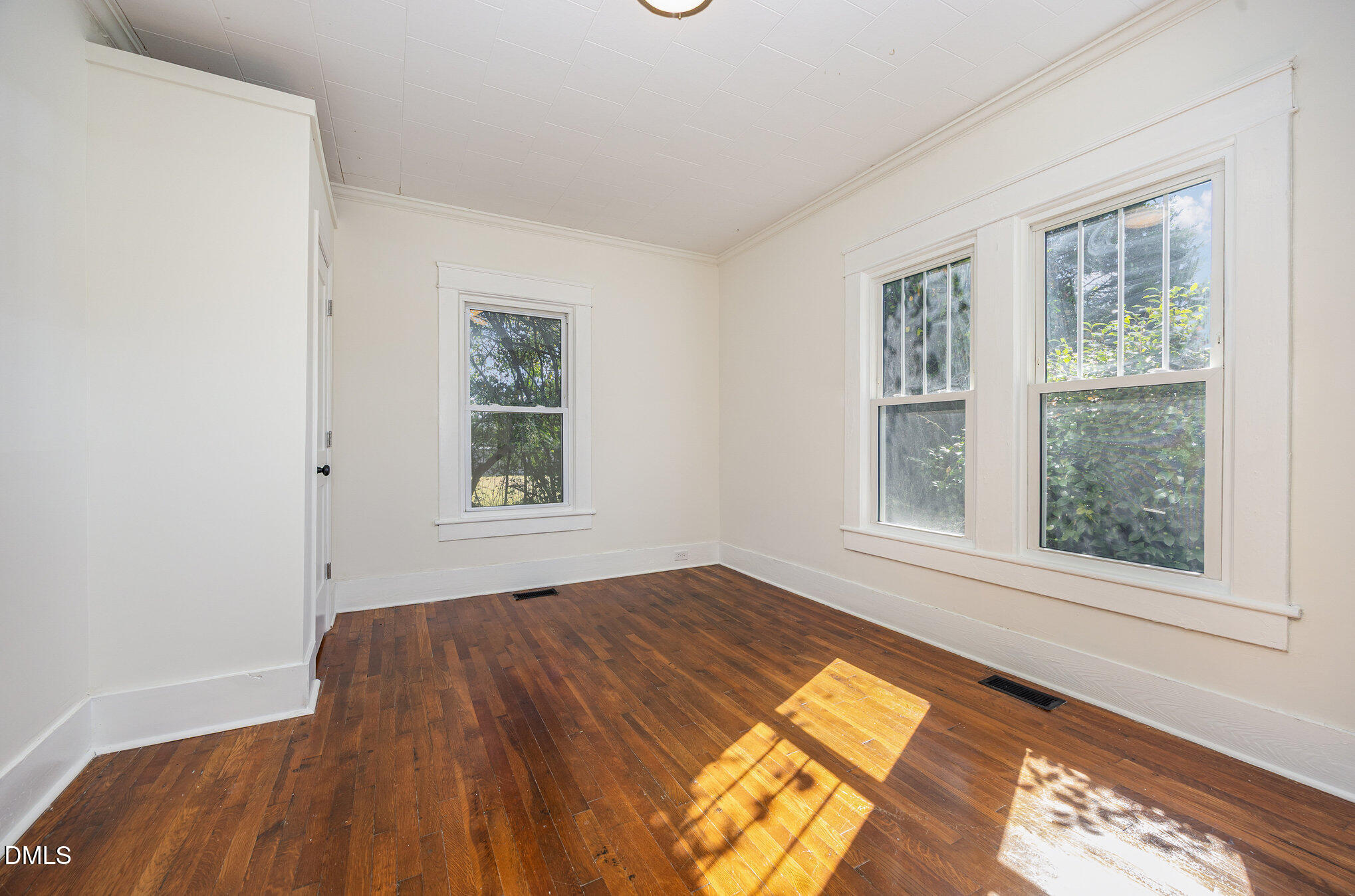 909 Burlington Avenue, Gibsonville