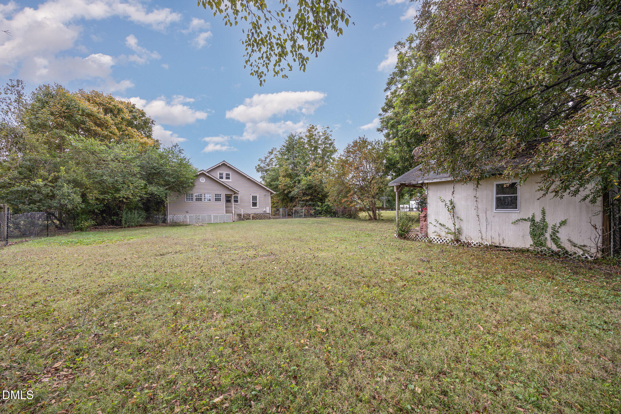 909 Burlington Avenue, Gibsonville