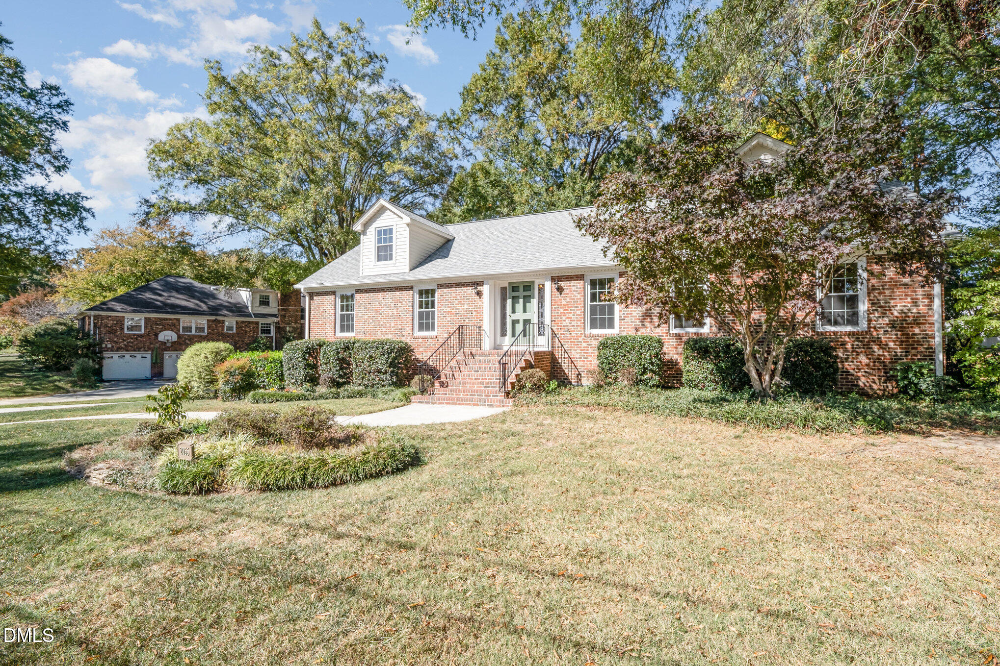 2055 Shirley Drive, Burlington