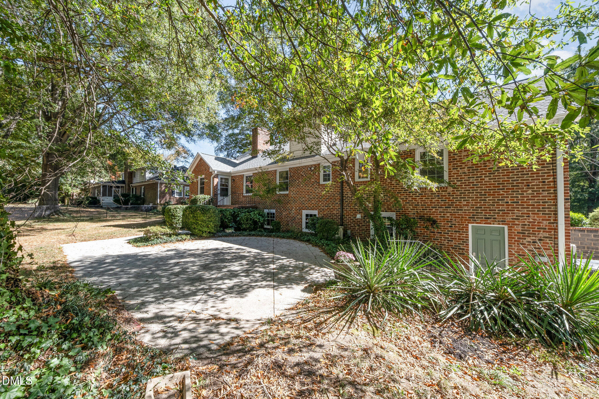 2055 Shirley Drive, Burlington